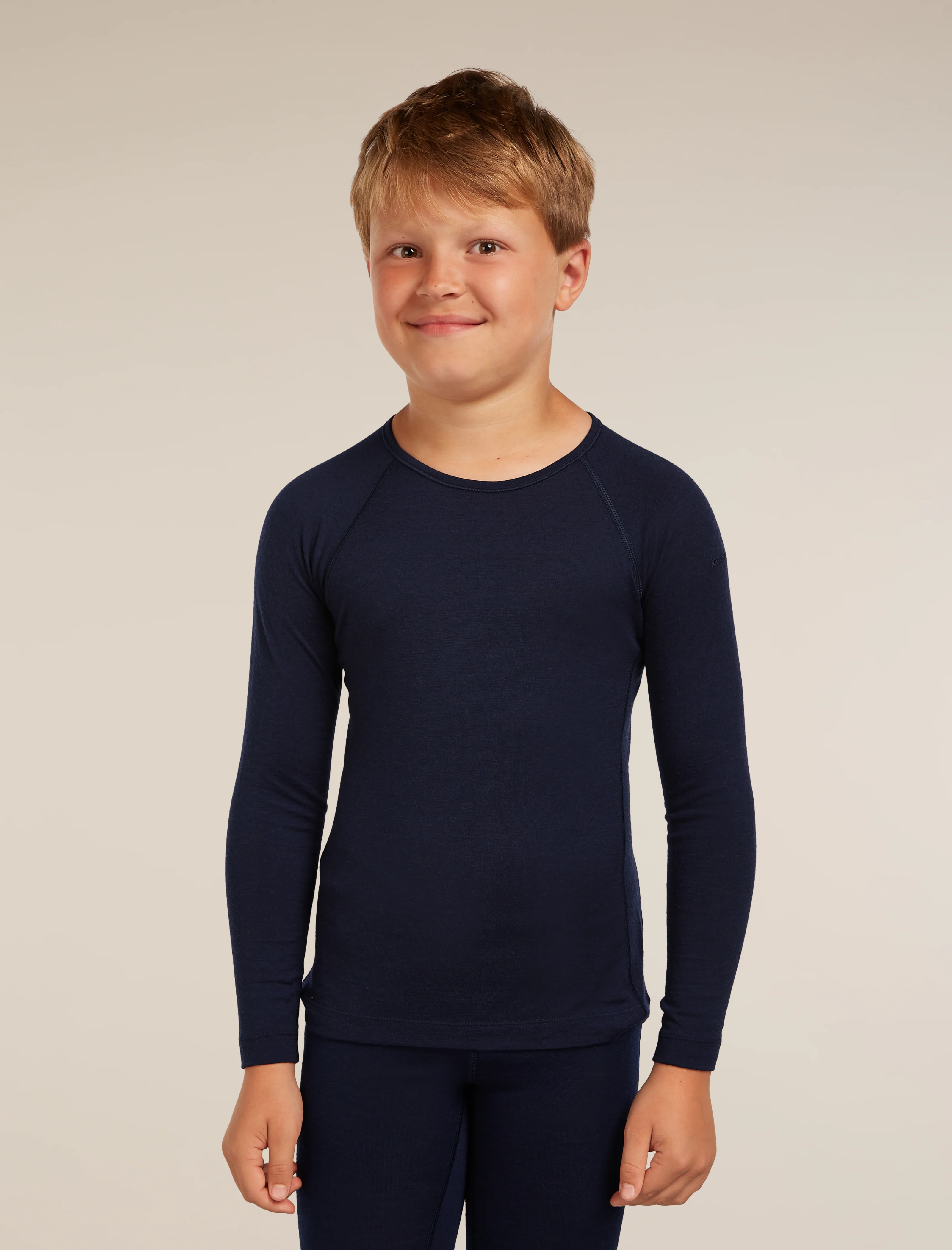 Kids’ Merino 200 Oasis Long Sleeve Crew Thermal Top - Image 3