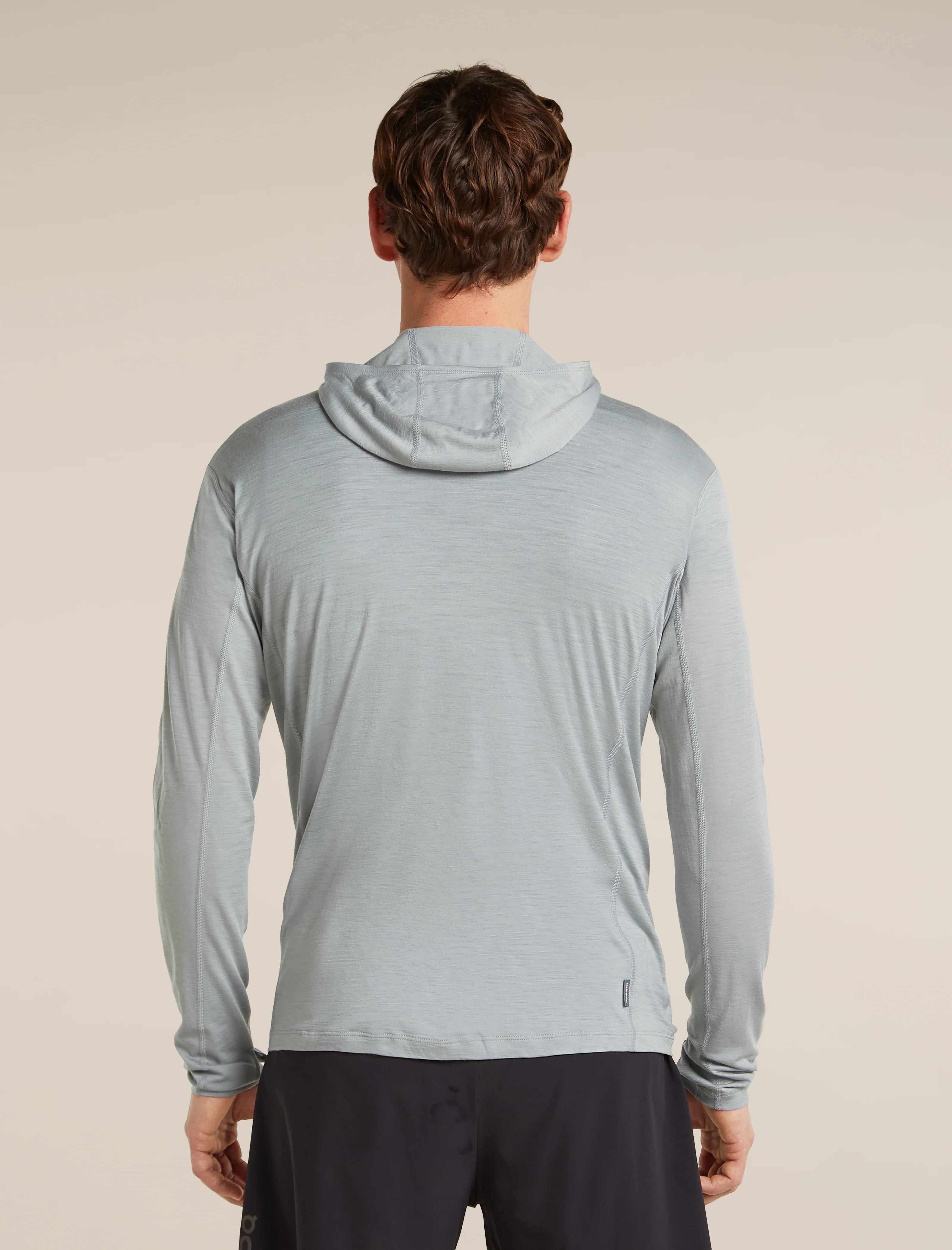 Men’s 150 MerinoFine™ Ace Long Sleeve Hoodie - Image 2