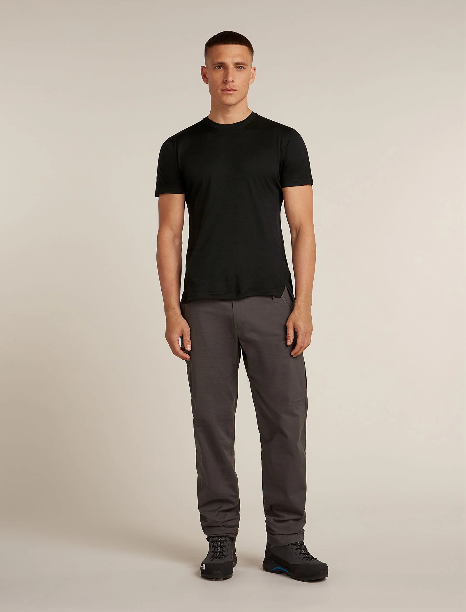 Men’s 150 MerinoFine™ Ace Short Sleeve T-Shirt - Image 3