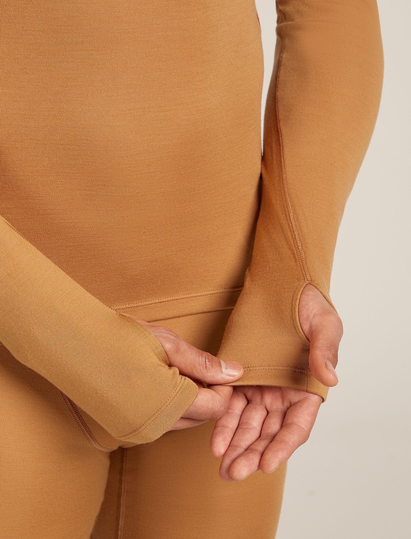Men’s 300 MerinoFine™ Polar Long Sleeve Roll Neck Thermal Top - Image 6