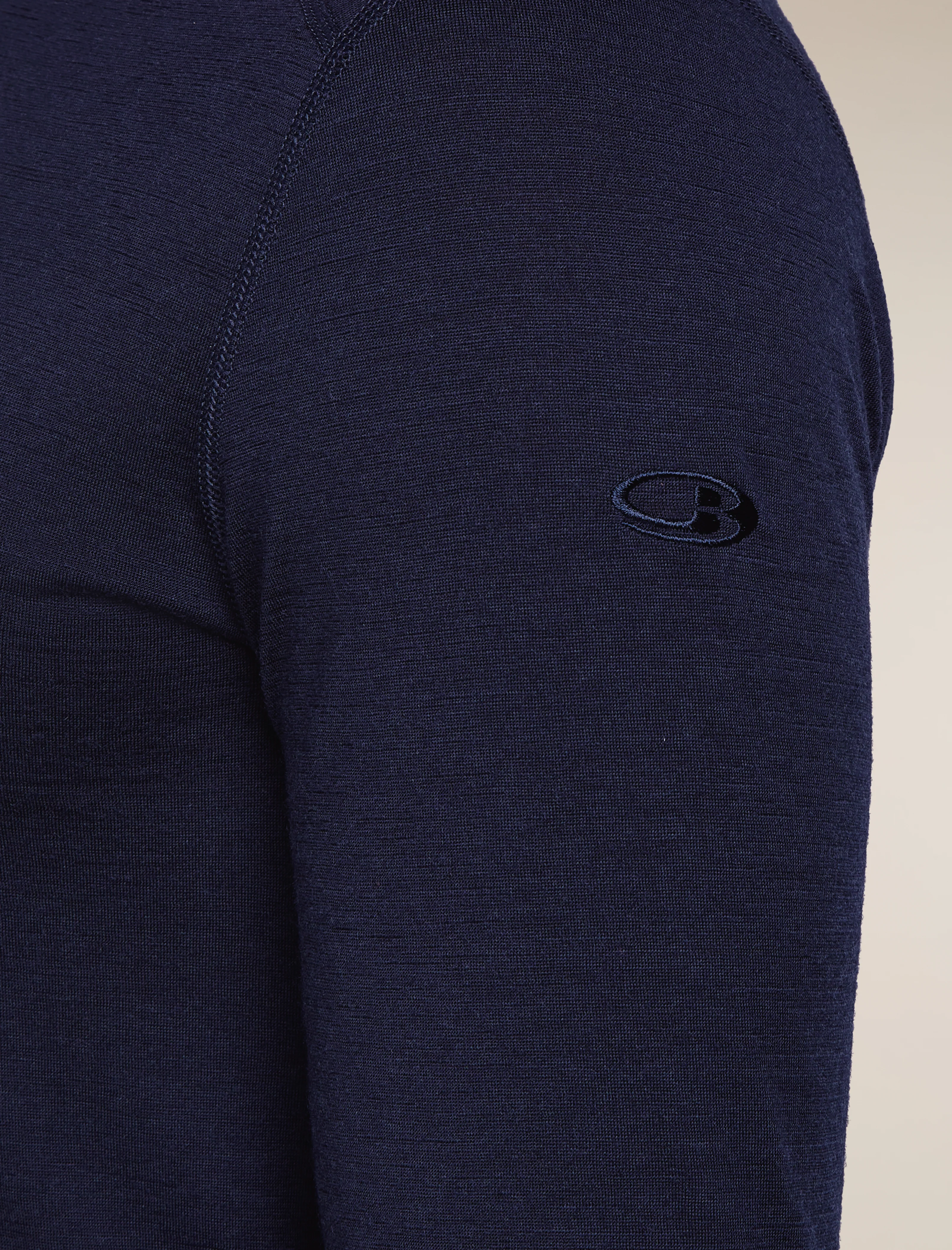 Men’s Merino 200 Oasis Long Sleeve Crew Thermal Top - Image 7