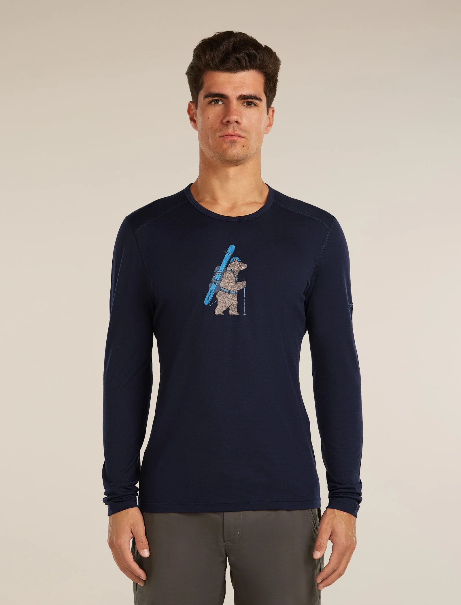 Men’s Merino 200 Oasis Long Sleeve Crewe Bear Tour