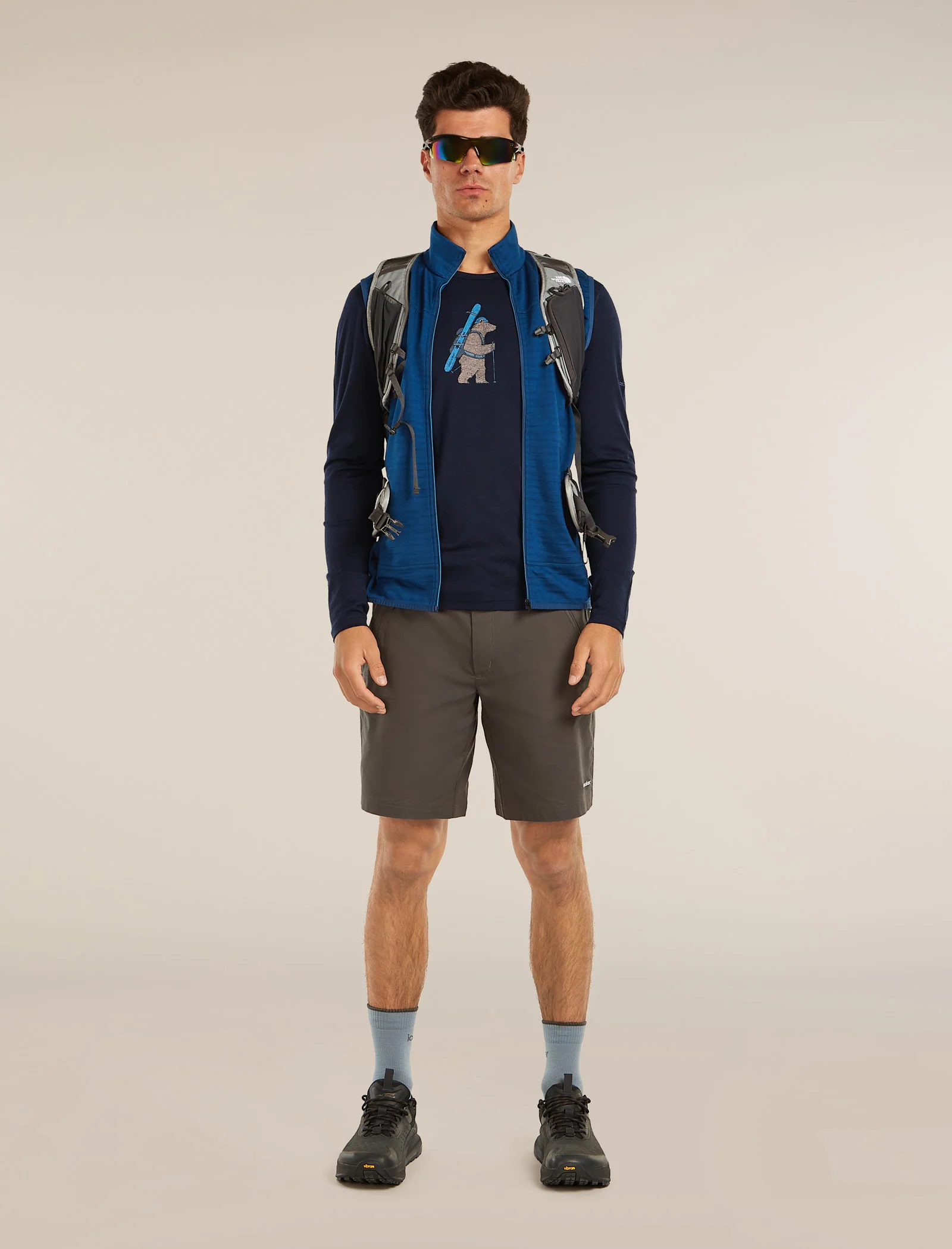 Men’s Merino 200 Oasis Long Sleeve Crewe Bear Tour - Image 4