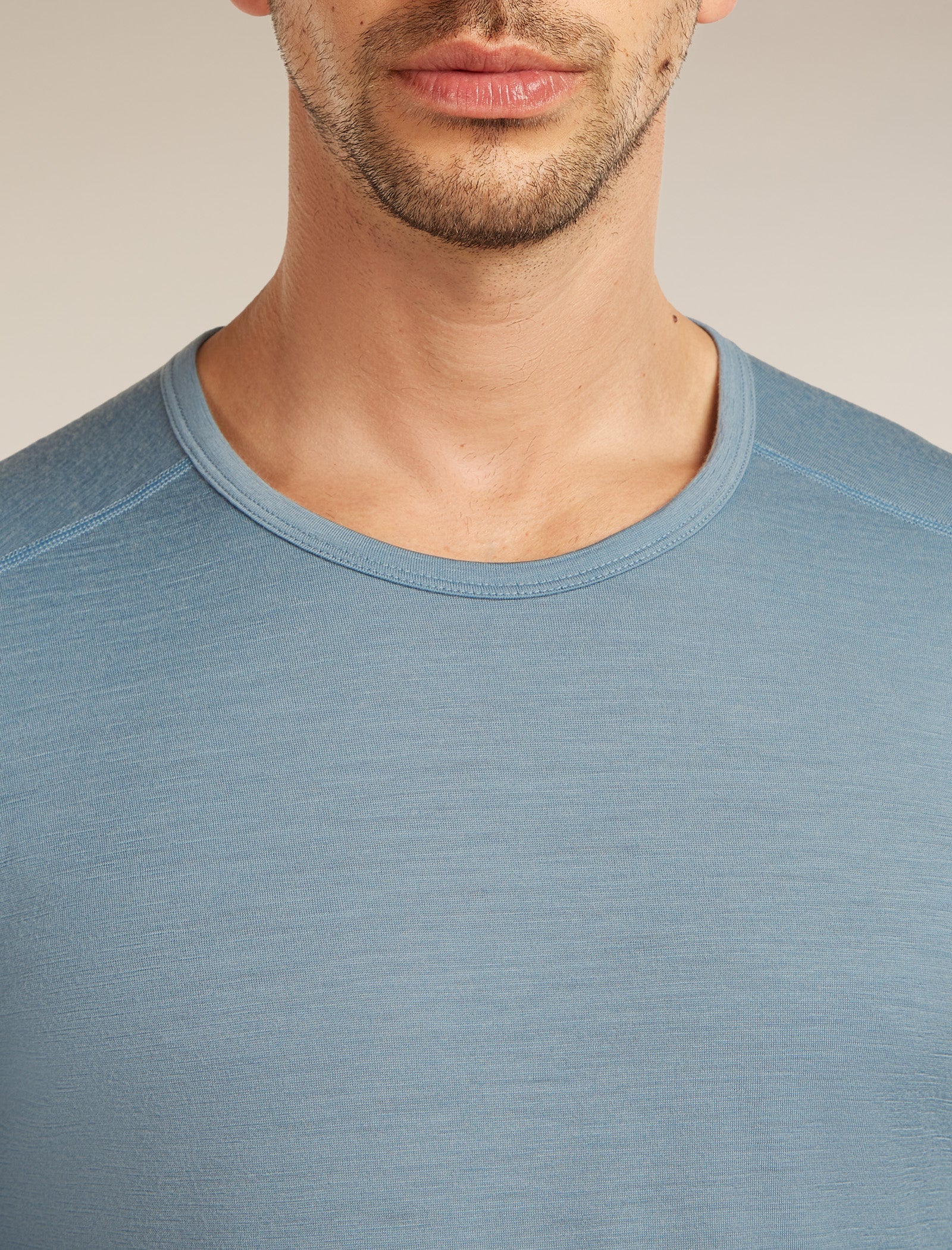 Men’s Merino 200 Oasis Long Sleeve Crewe - Image 6