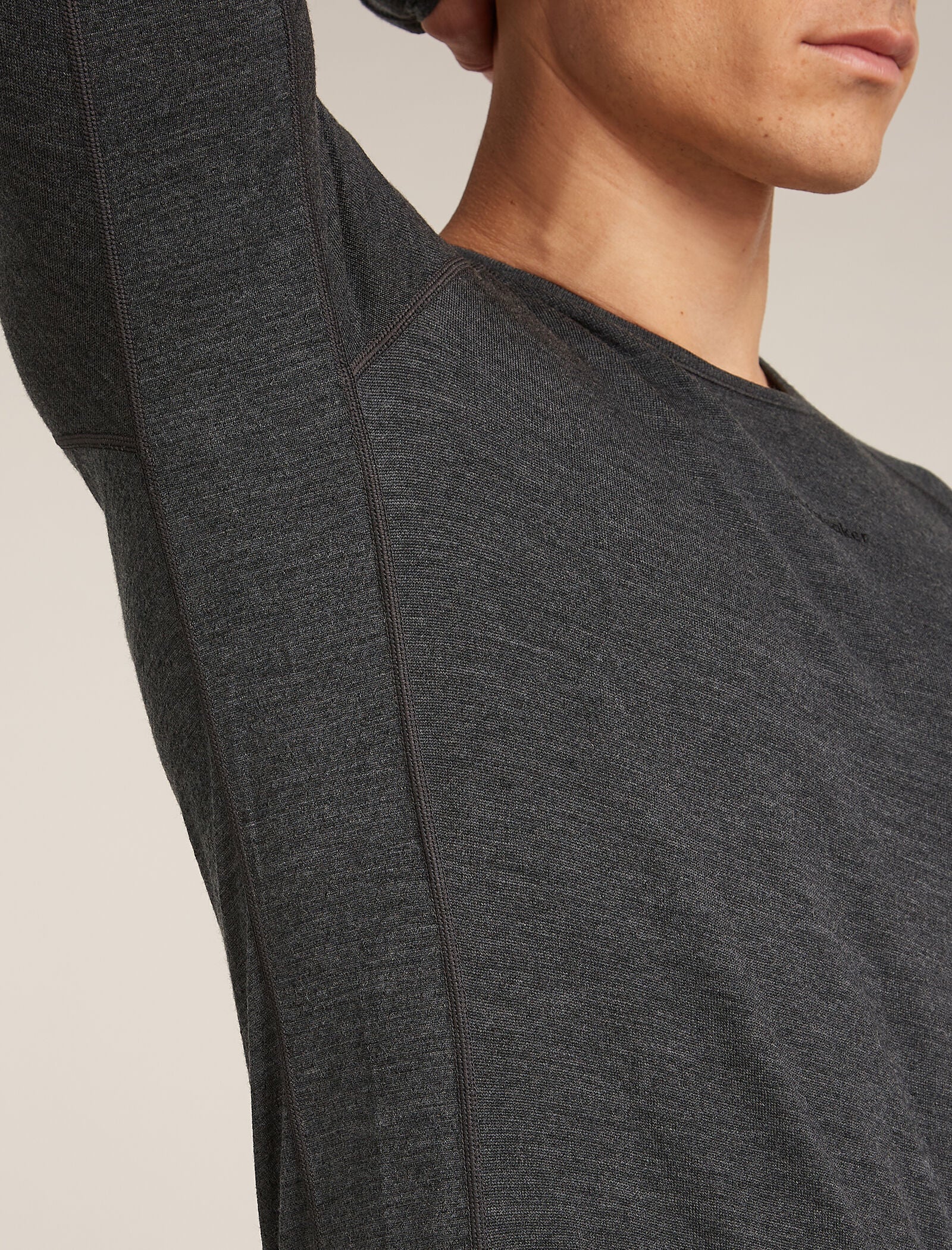 Men’s Merino 260 ZoneKnit™ Long Sleeve Crewe - Image 7