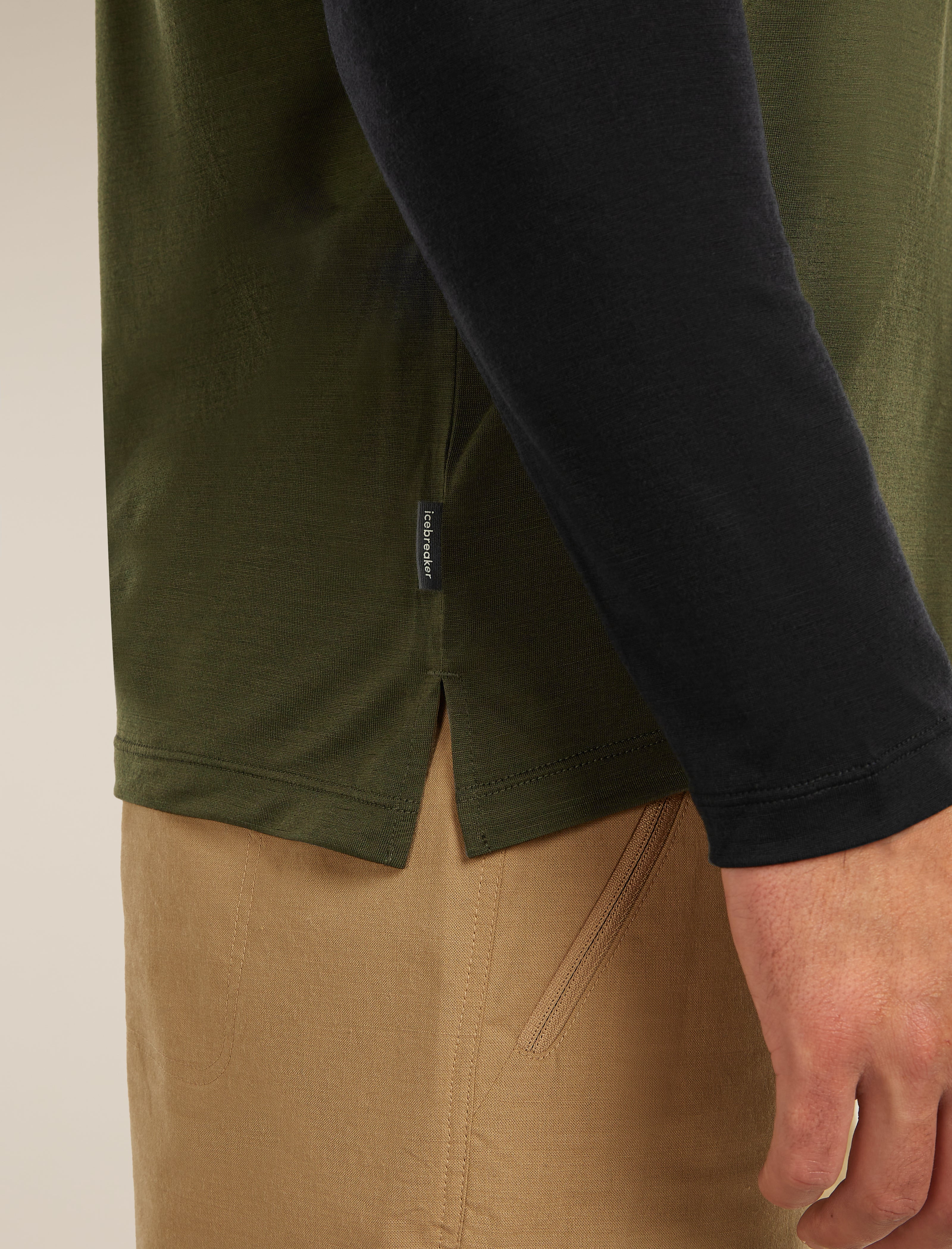 Men’s Merino Blend 125 Cool-Lite™ Sphere Long Sleeve T-Shirt Colour Block - Image 7