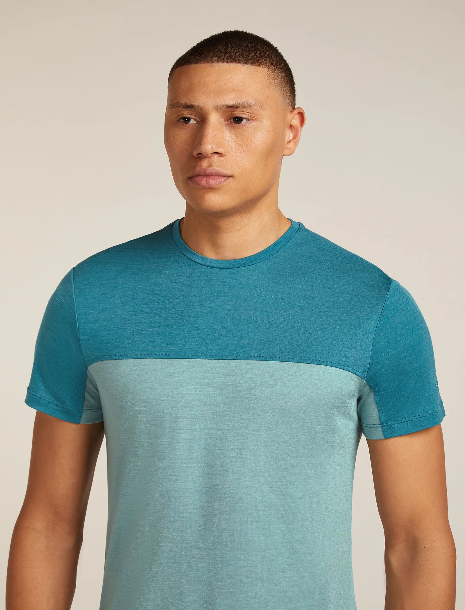 Men’s Merino Blend 125 Cool-Lite™ Sphere Short Sleeve T-Shirt Colour Block - Image 5