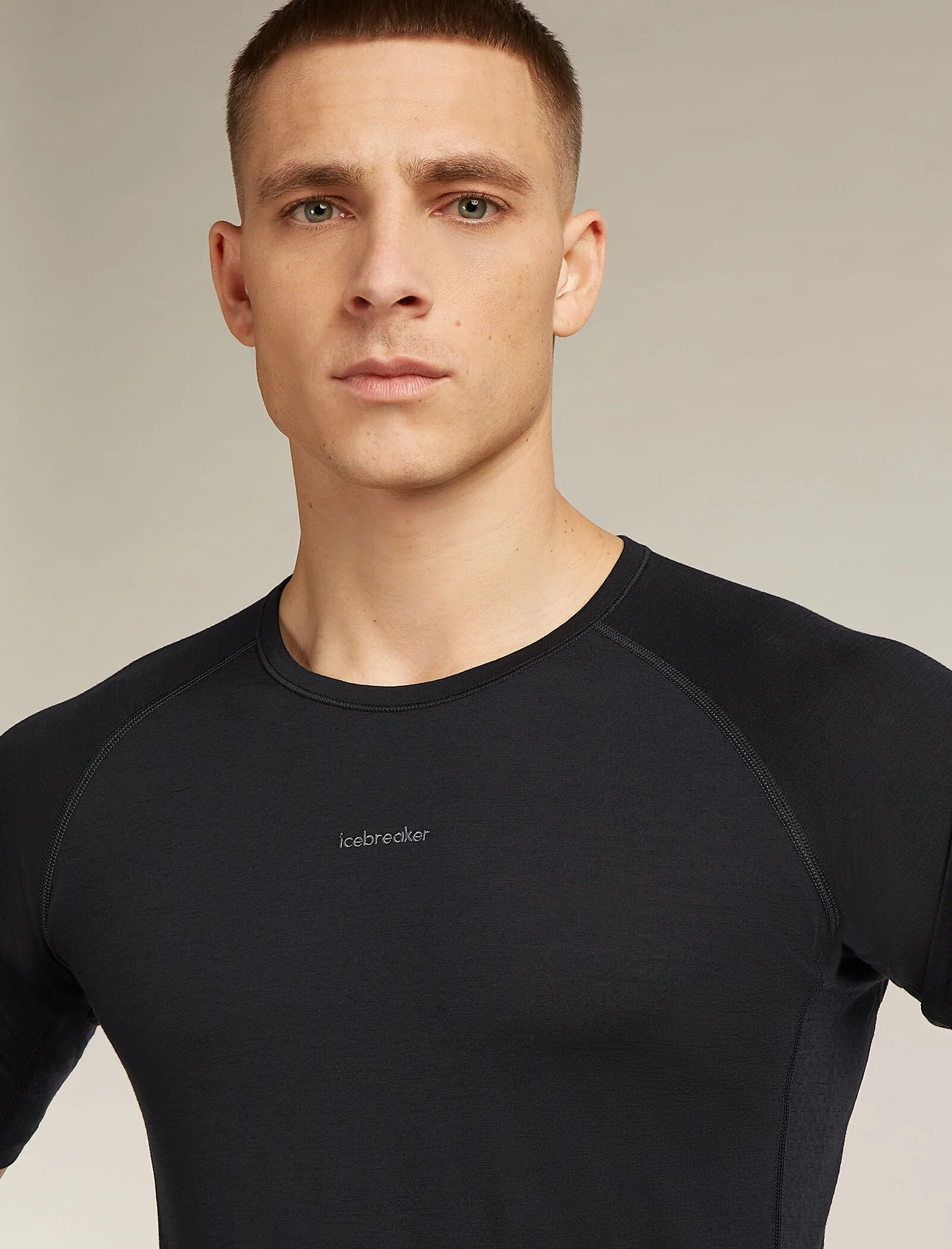 Men’s Merino Blend 125 ZoneKnit™ Short Sleeve Crewe - Image 5