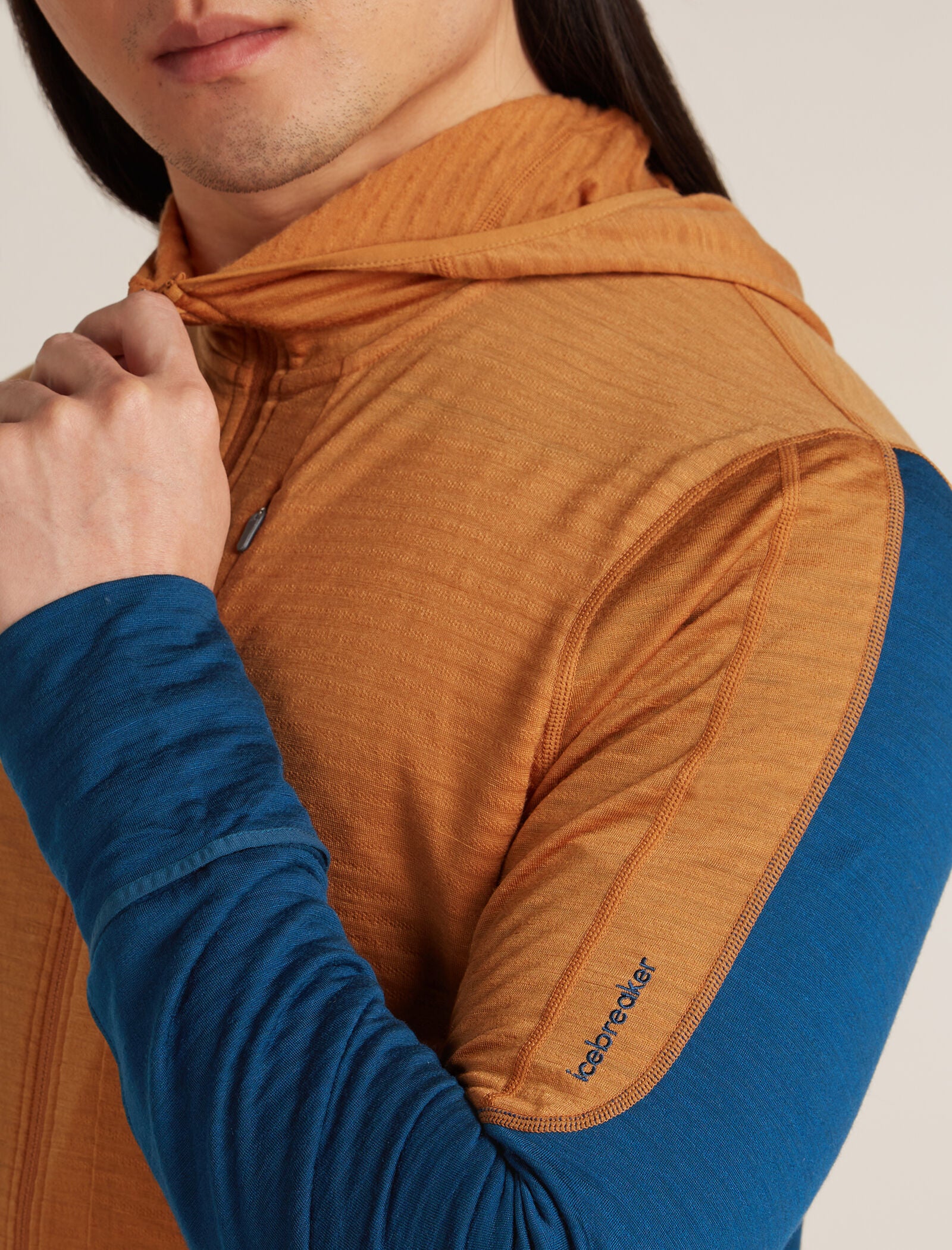 Men’s Merino Blend 200 Realfleece™ Descender Long Sleeve Zip Hoodie - Image 5