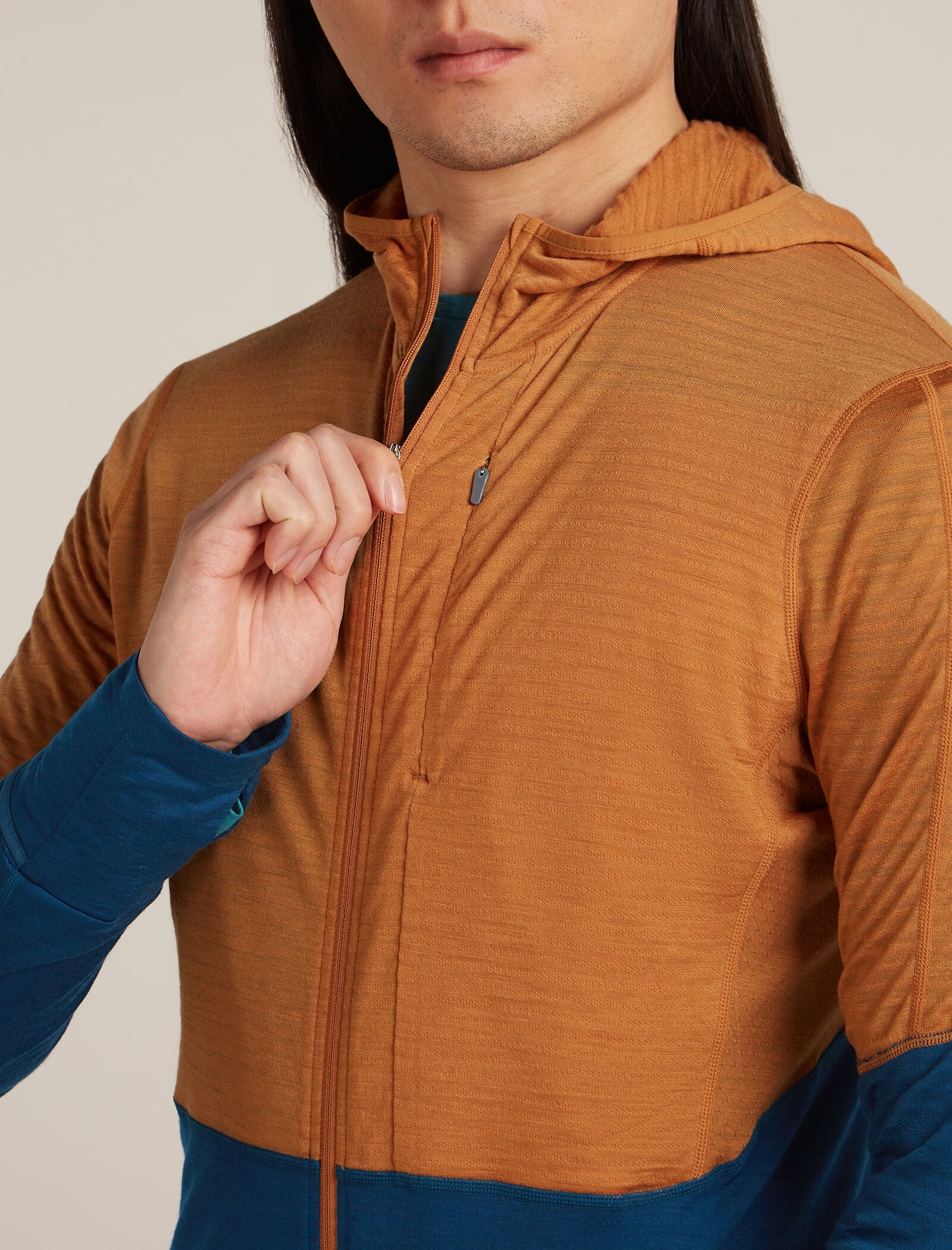 Men’s Merino Blend 200 Realfleece™ Descender Long Sleeve Zip Hoodie - Image 6