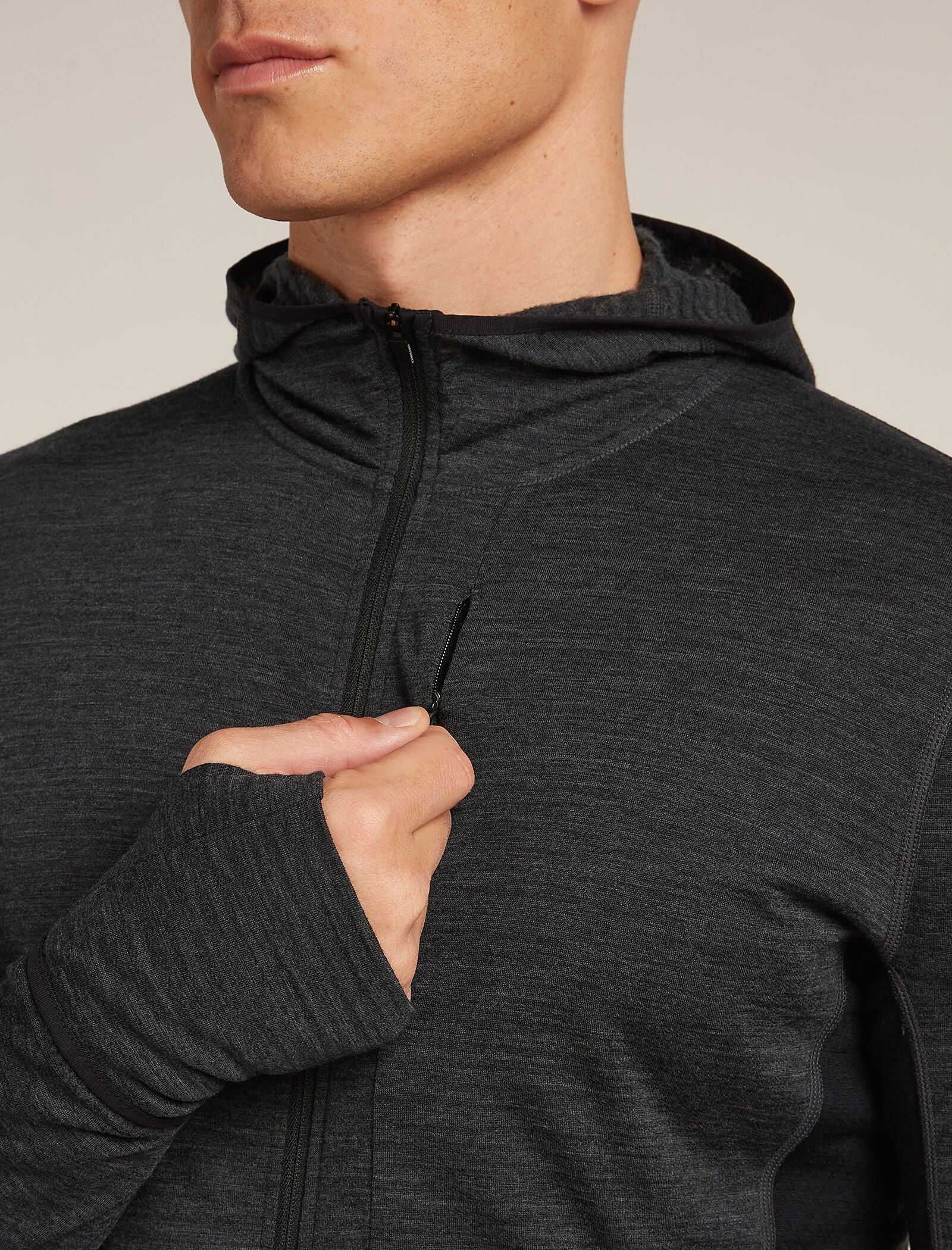 Men’s Merino Blend 200 Realfleece™ Descender Long Sleeve Zip Hoodie - Image 7