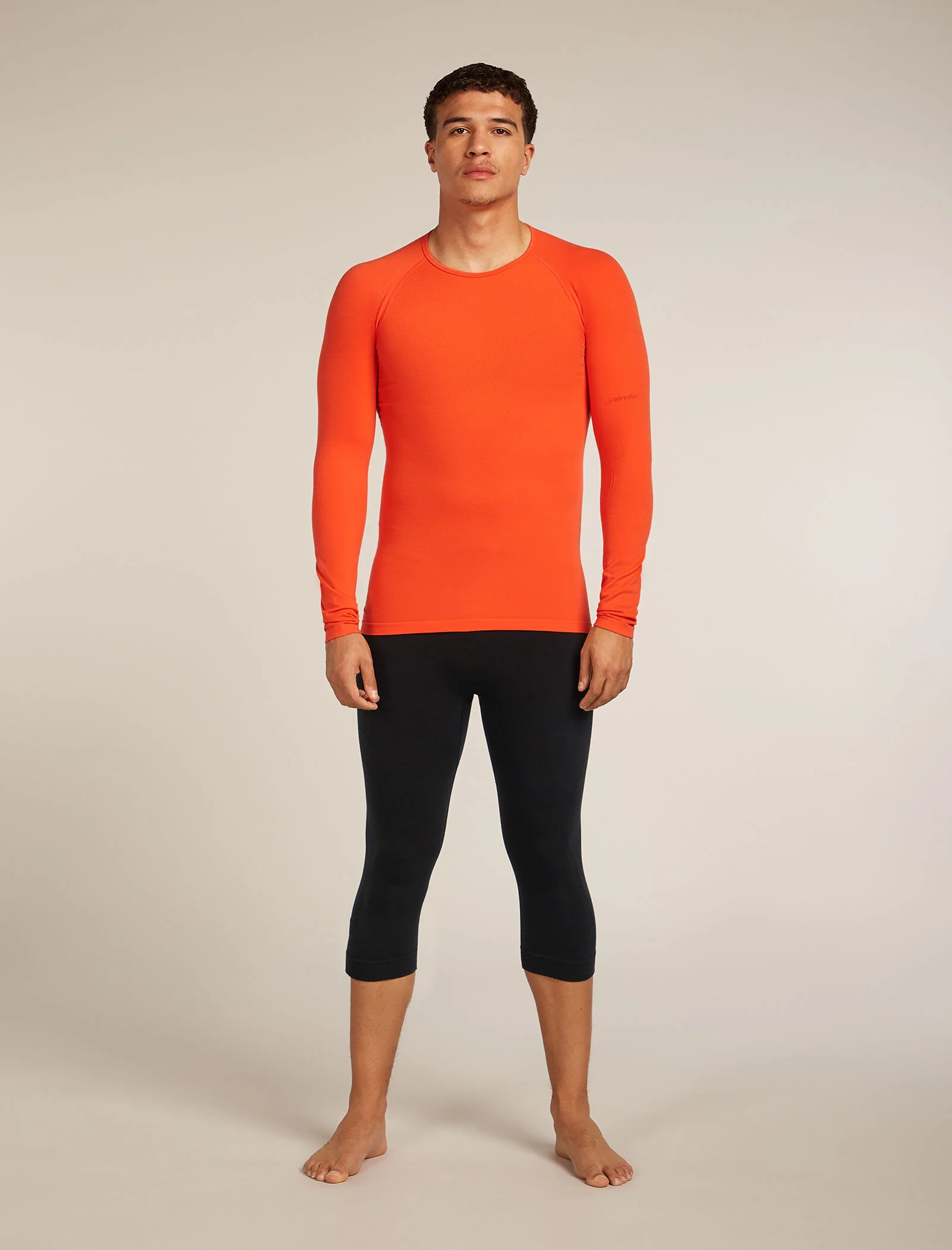 Men’s Merino Blend 260 ZoneKnit™ Seamless Long Sleeve Crew Thermal Top - Image 3