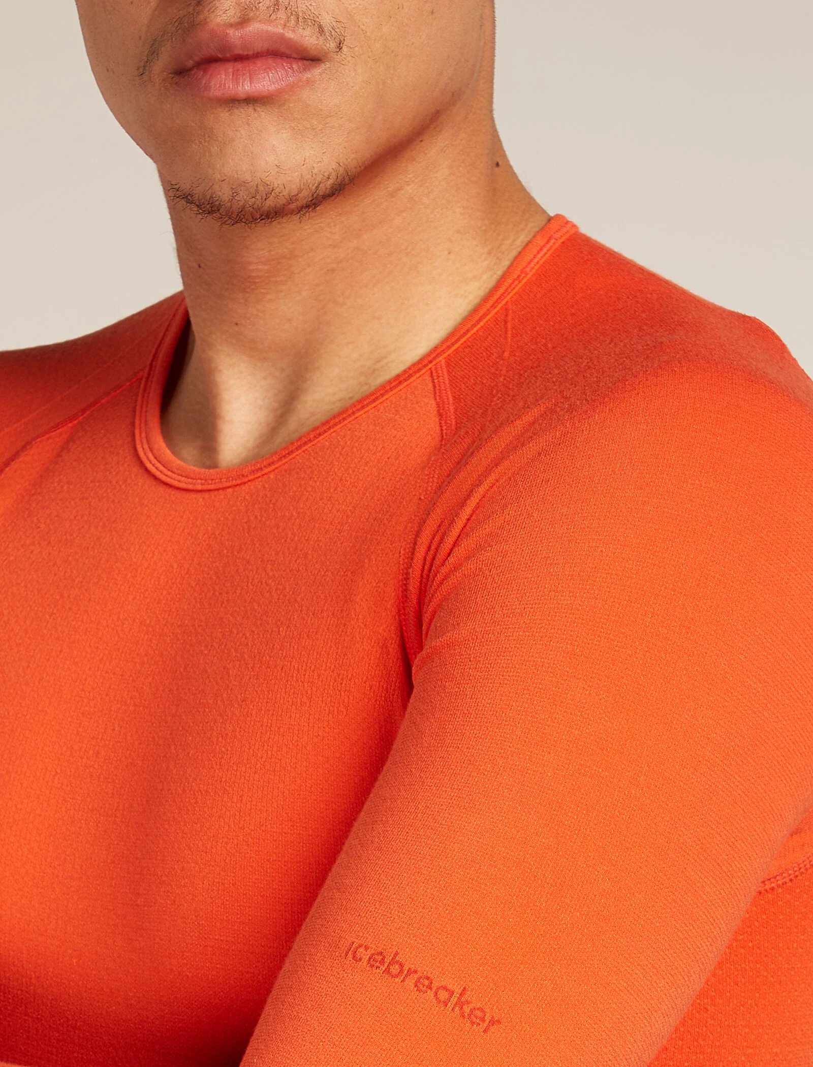 Men’s Merino Blend 260 ZoneKnit™ Seamless Long Sleeve Crew Thermal Top - Image 6