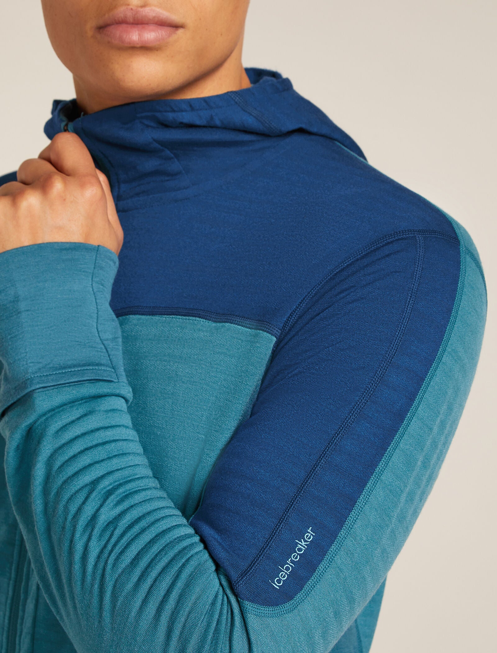 Men’s Merino Blend 300 RealFleece™ Descender Long Sleeve Zip Hoodie - Image 5