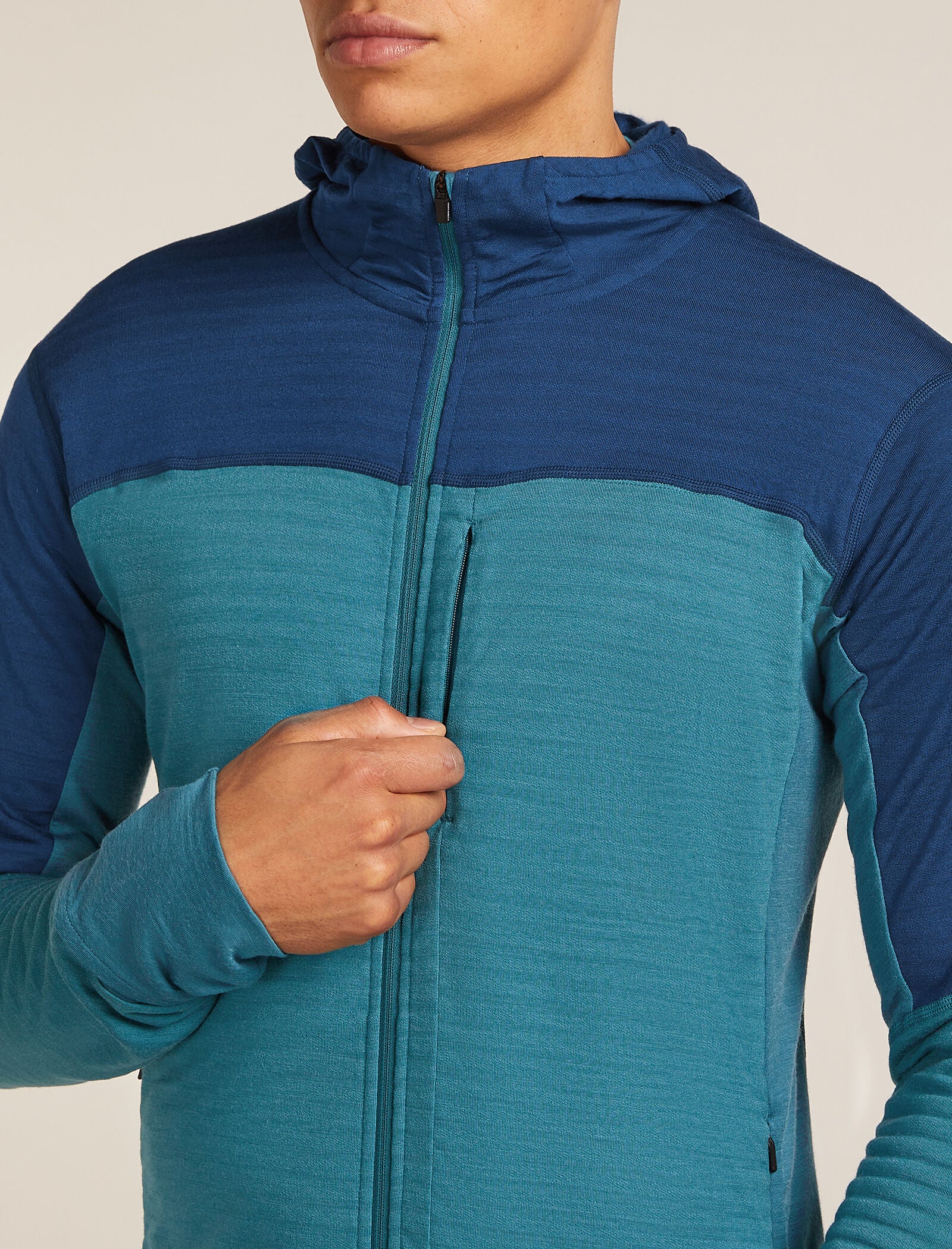 Men’s Merino Blend 300 RealFleece™ Descender Long Sleeve Zip Hoodie - Image 8