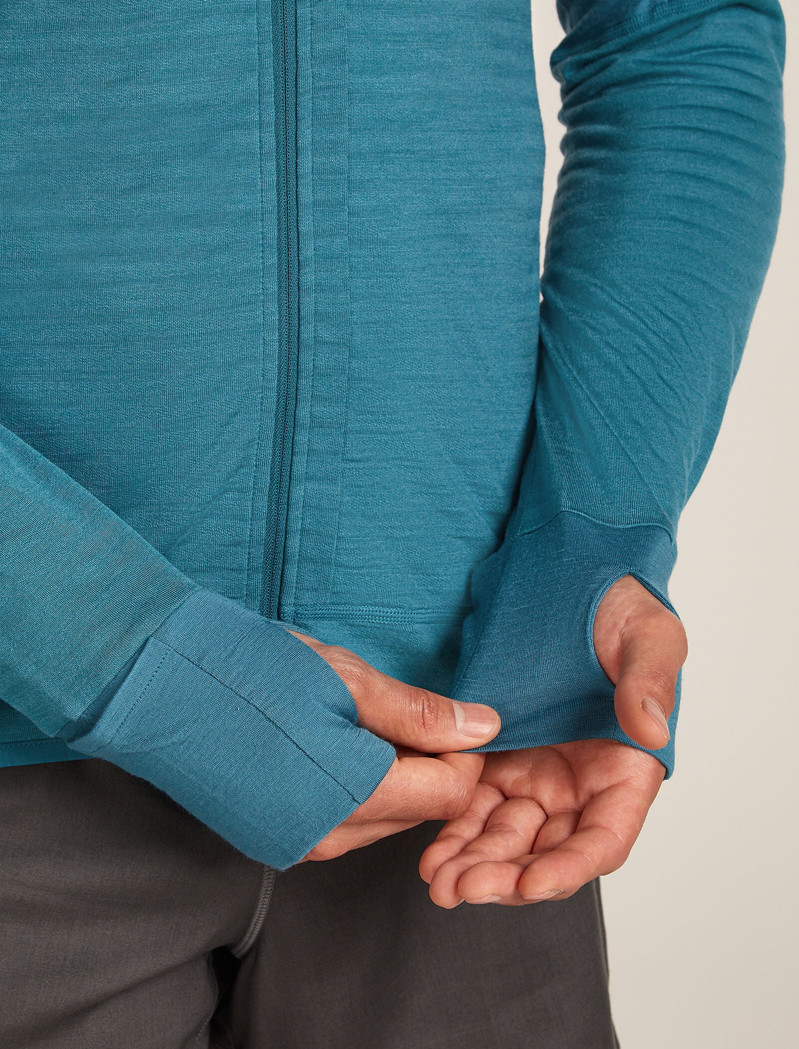 Men’s Merino Blend 300 RealFleece™ Descender Long Sleeve Zip Hoodie - Image 9