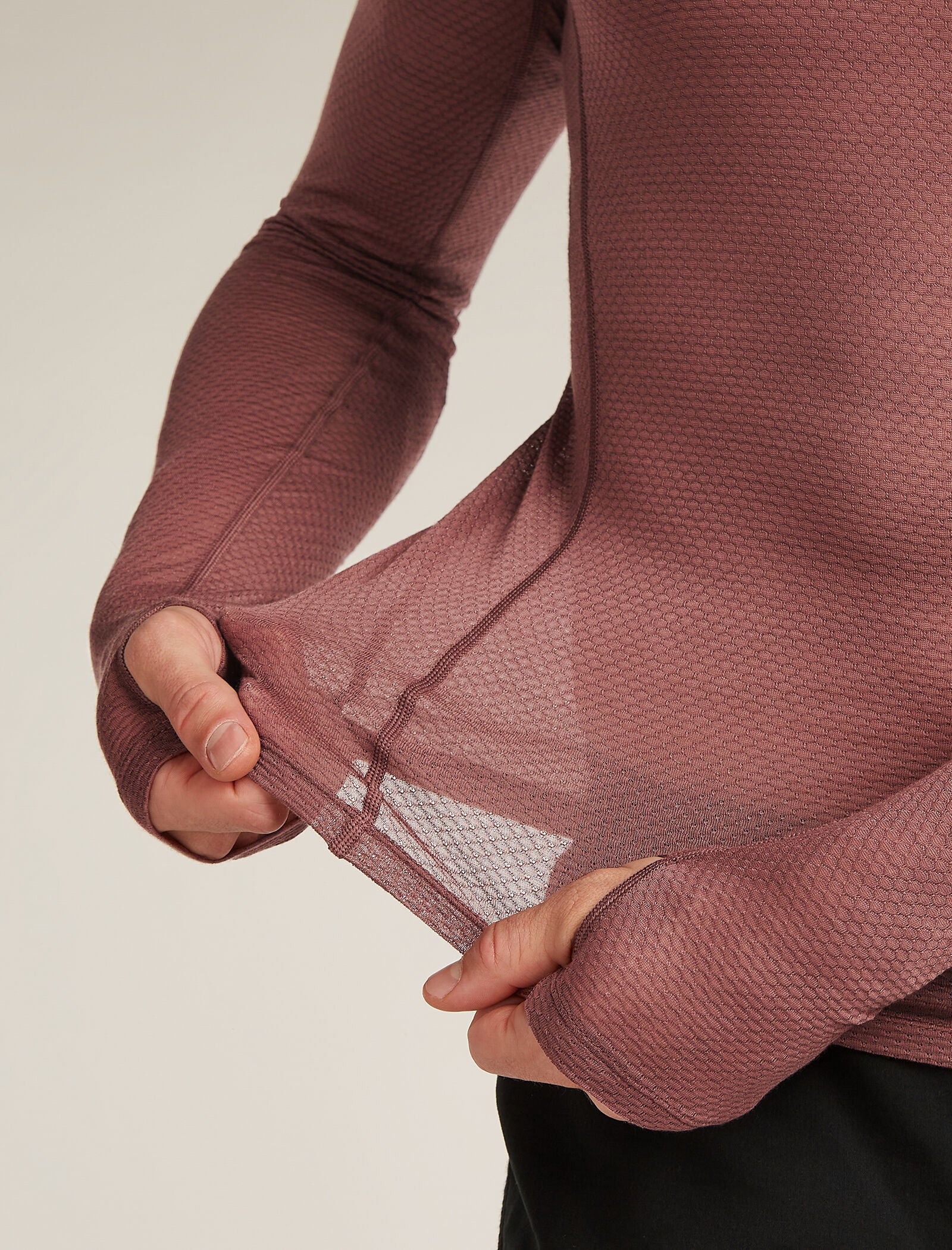 Men’s Merino Blend 75 Cool-Lite™ Featherlight™ Long Sleeve Crew Thermal Top - Image 6