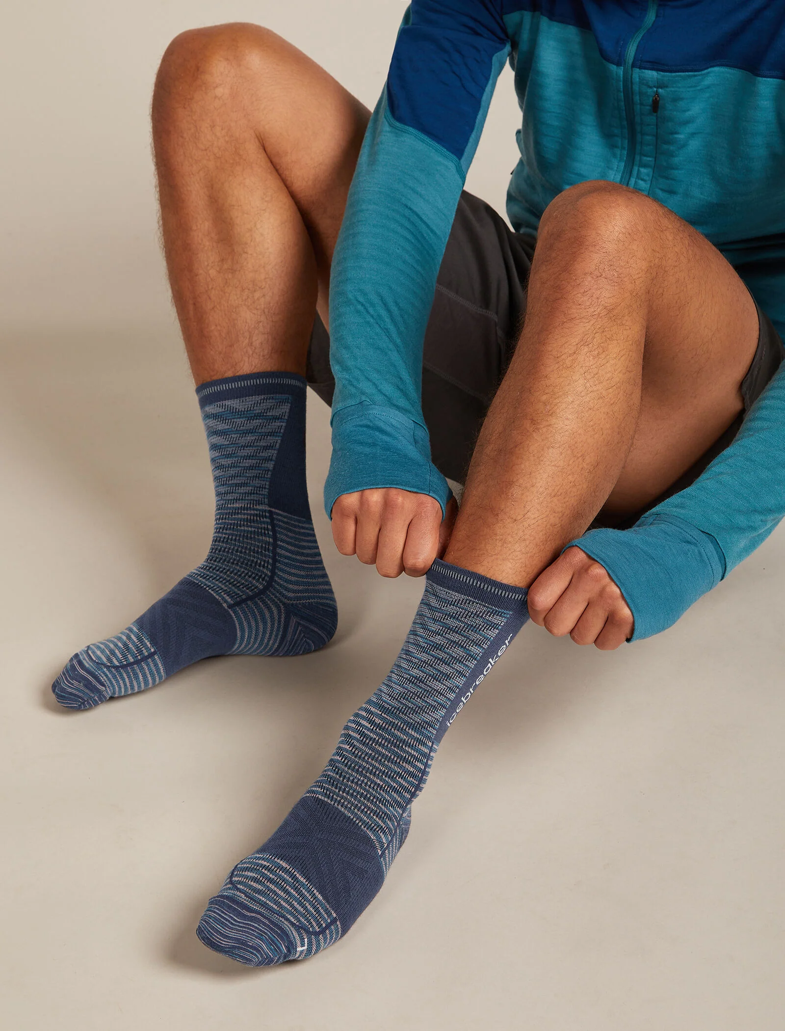 Men’s Merino Blend Run+ Ultralight Crew Socks Fusion Dye - Image 2