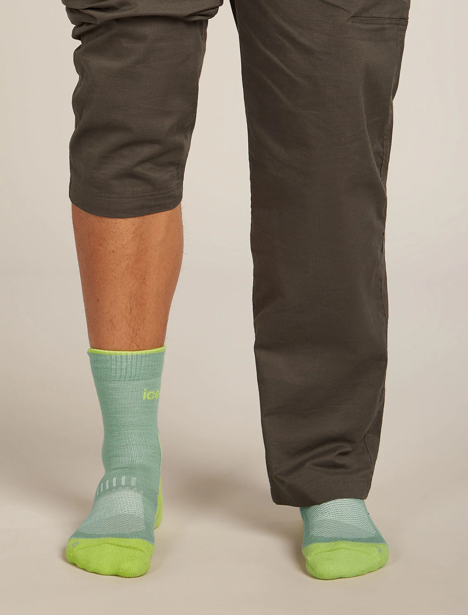 Men’s Merino Hike+ Light Crew Socks - Image 3