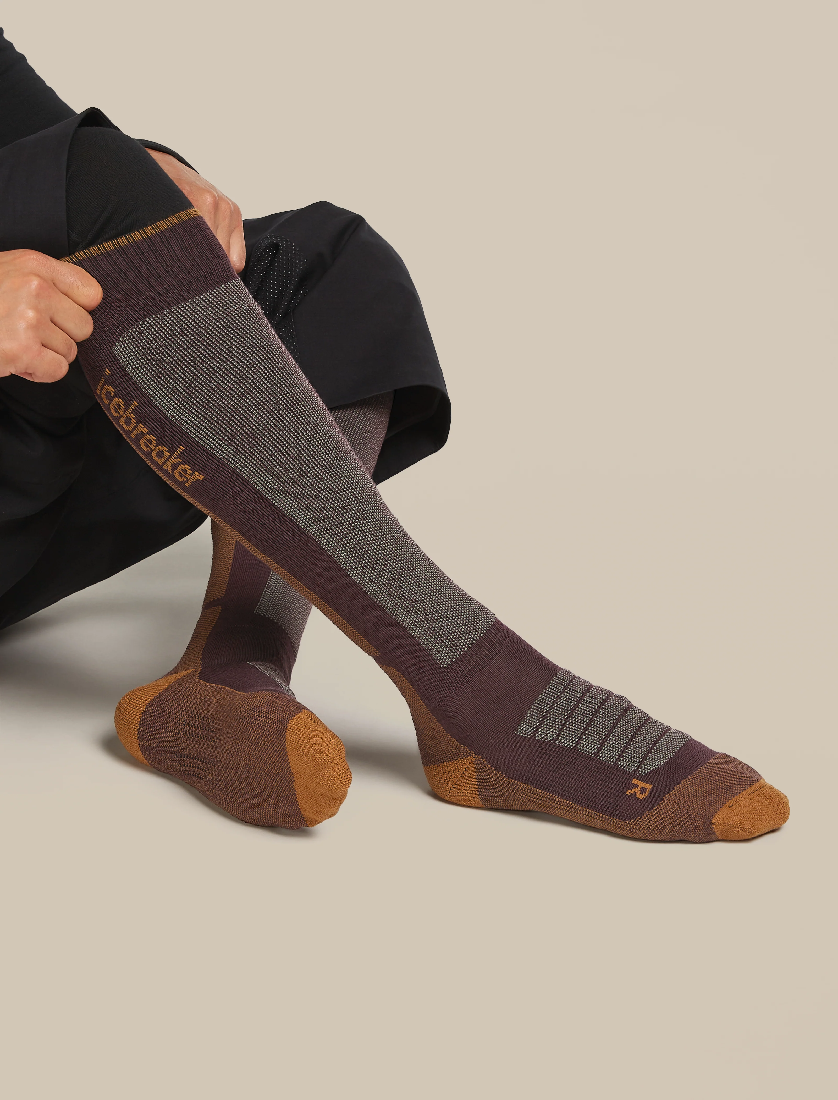 Men’s Merino Ski+ Medium Over The Calf Socks