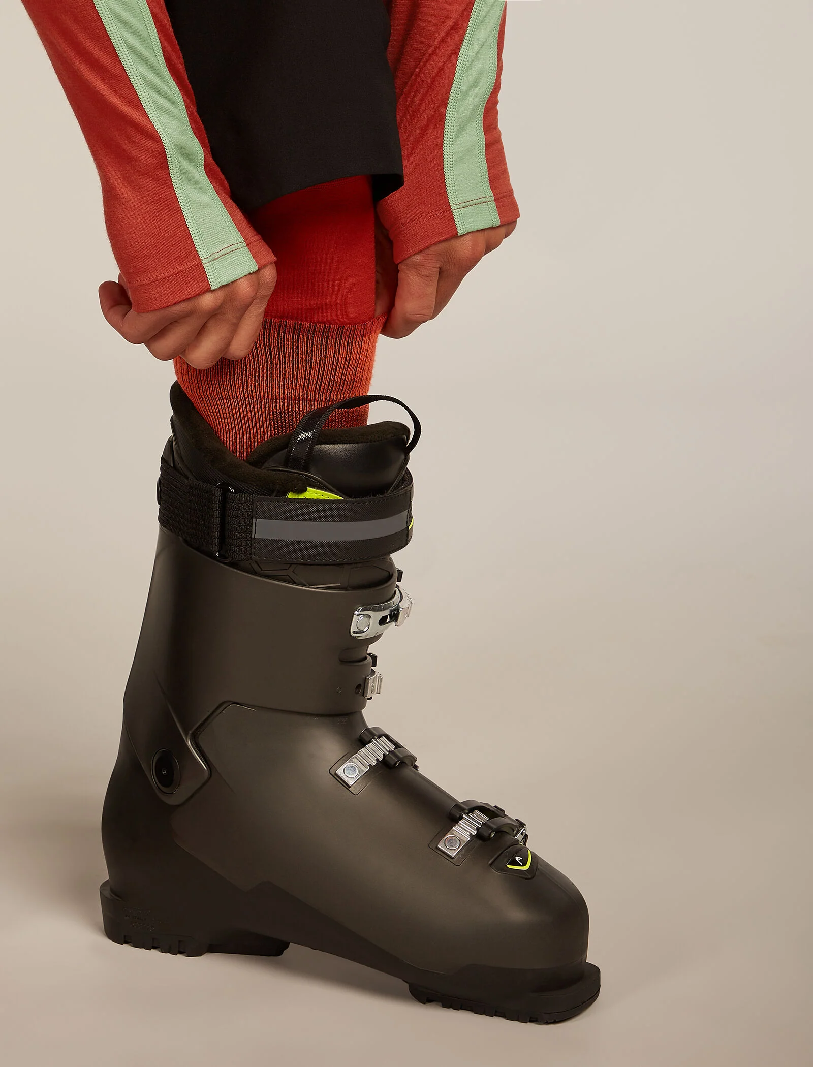 Men’s Merino Ski+ Medium Over The Calf Socks
