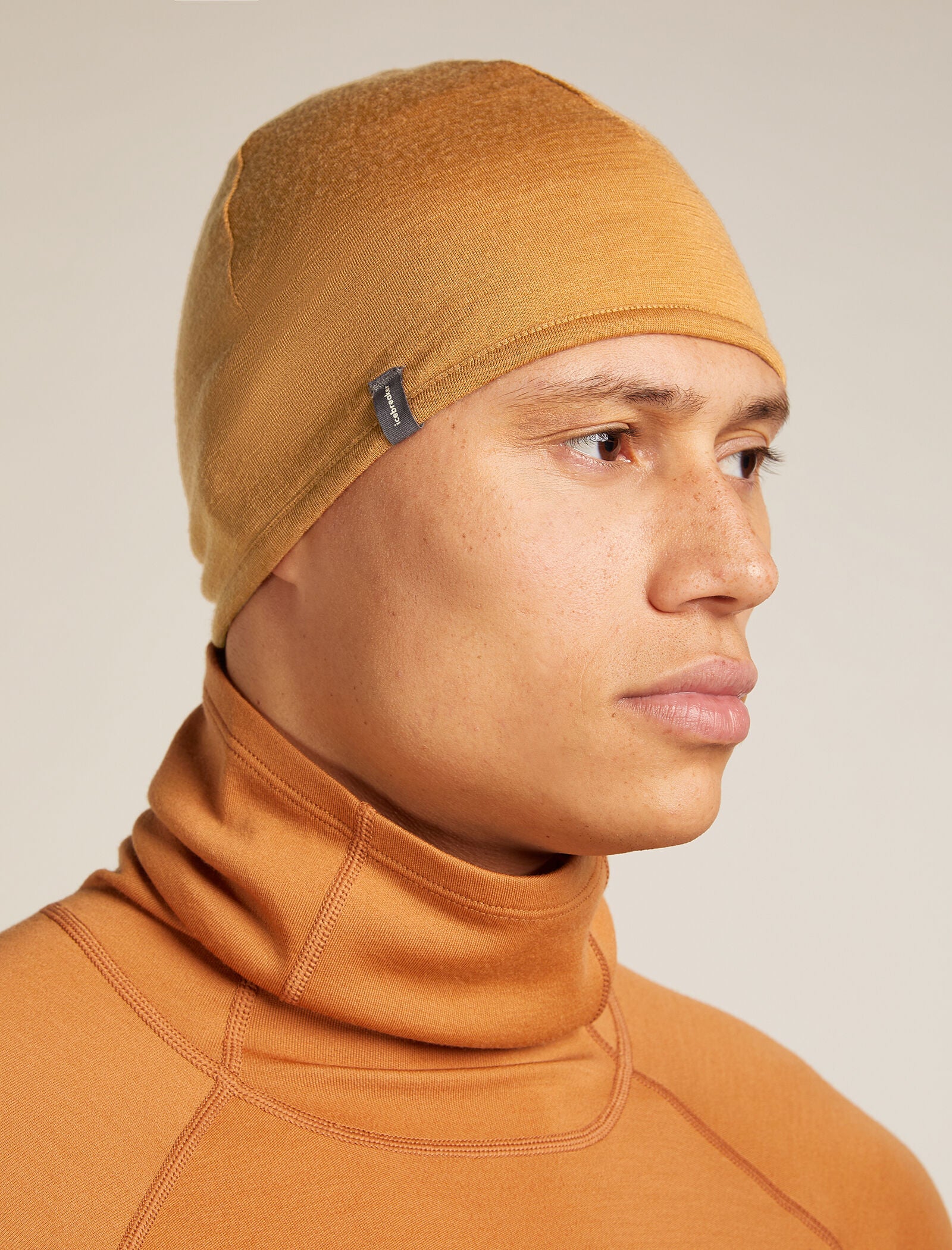 Unisex Merino 200 Oasis Reversible Beanie - Image 5