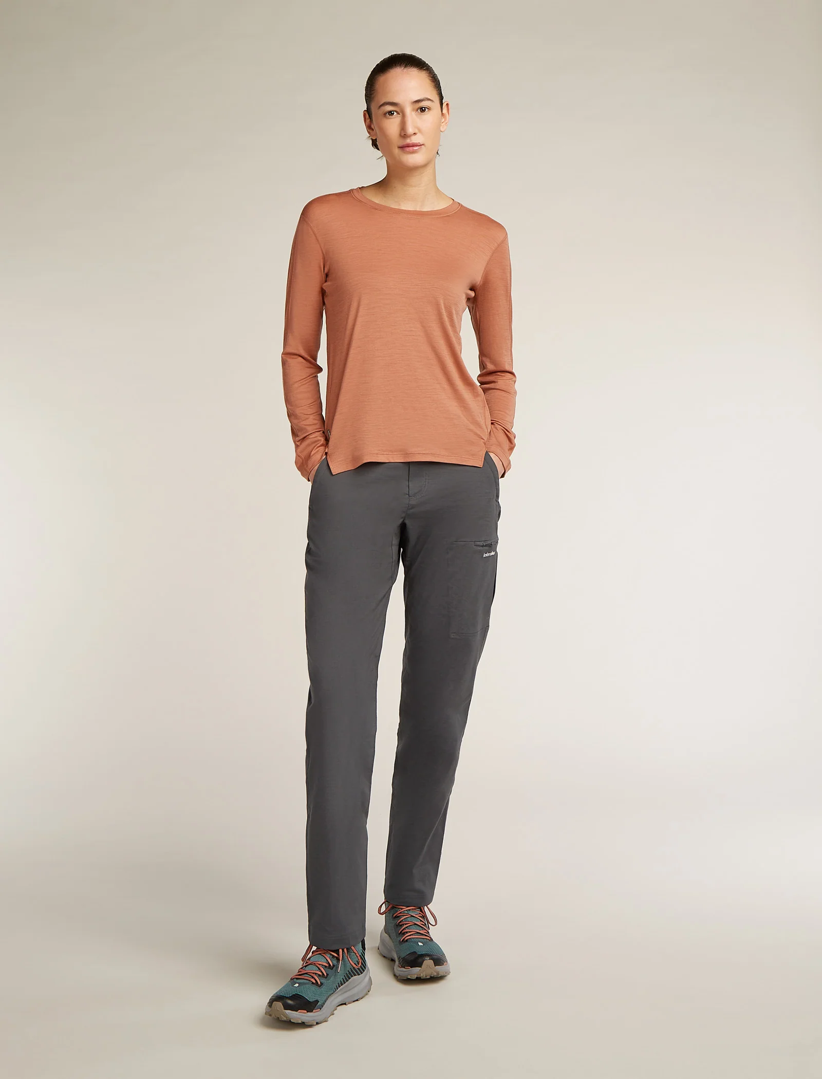 Women’s 150 MerinoFine™ Ace long sleeve T-Shirt CEDAR WOOD - Image 3
