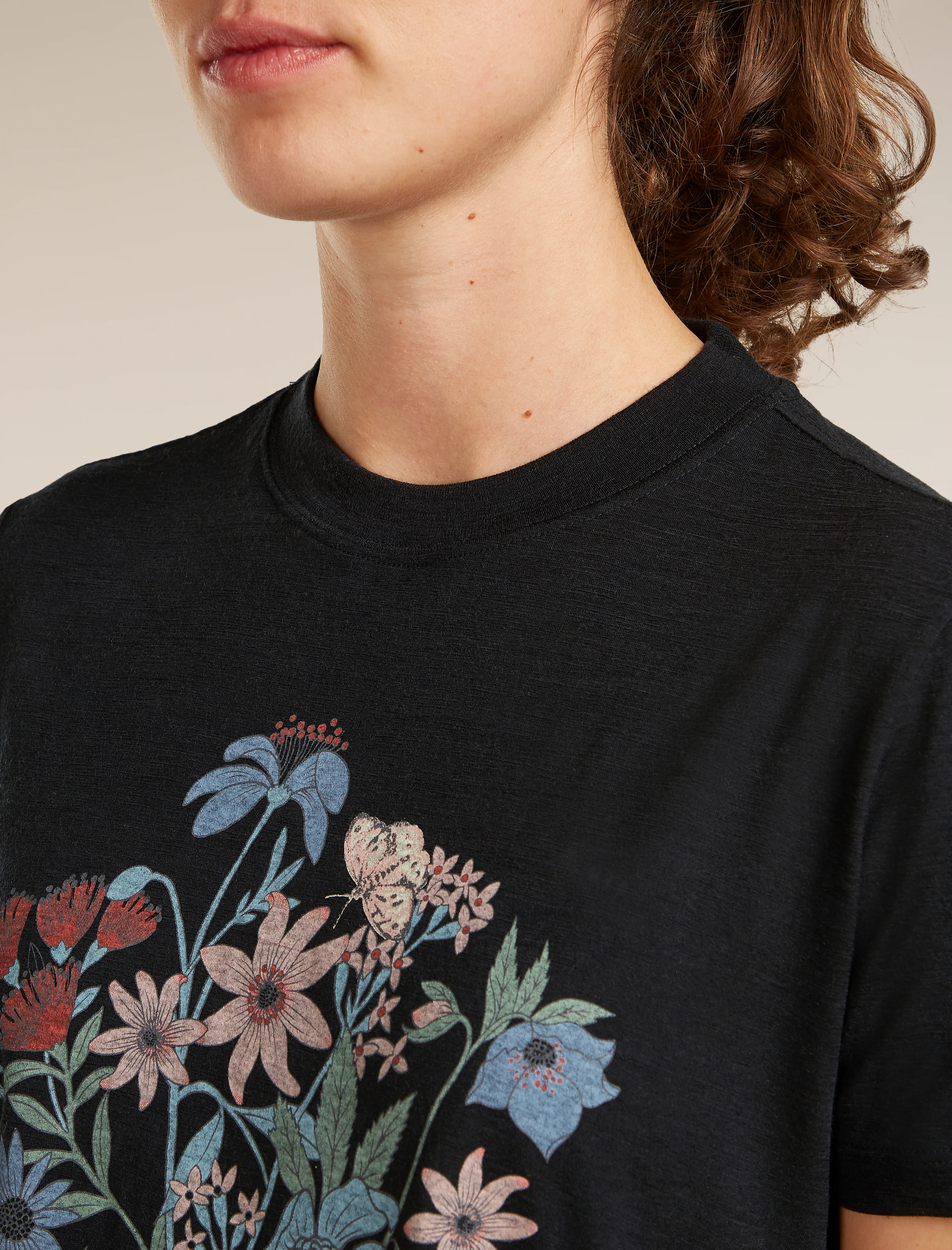 Women’s Merino 150 Tech Lite Short Sleeve Crop T-Shirt NZ Flora - Image 6