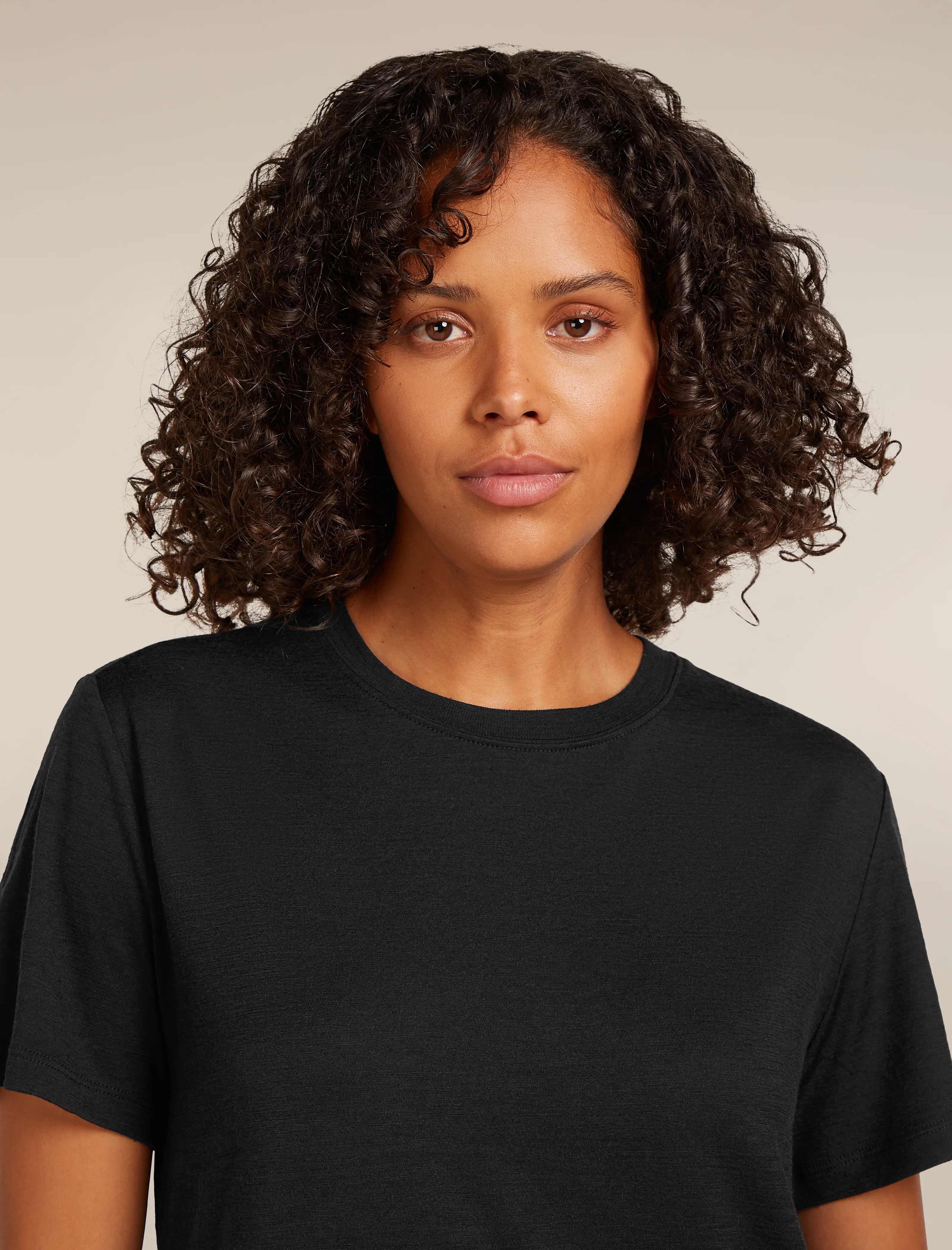 Women’s Merino 150 Tech Lite Short Sleeve Relaxed T-Shirt - Image 6