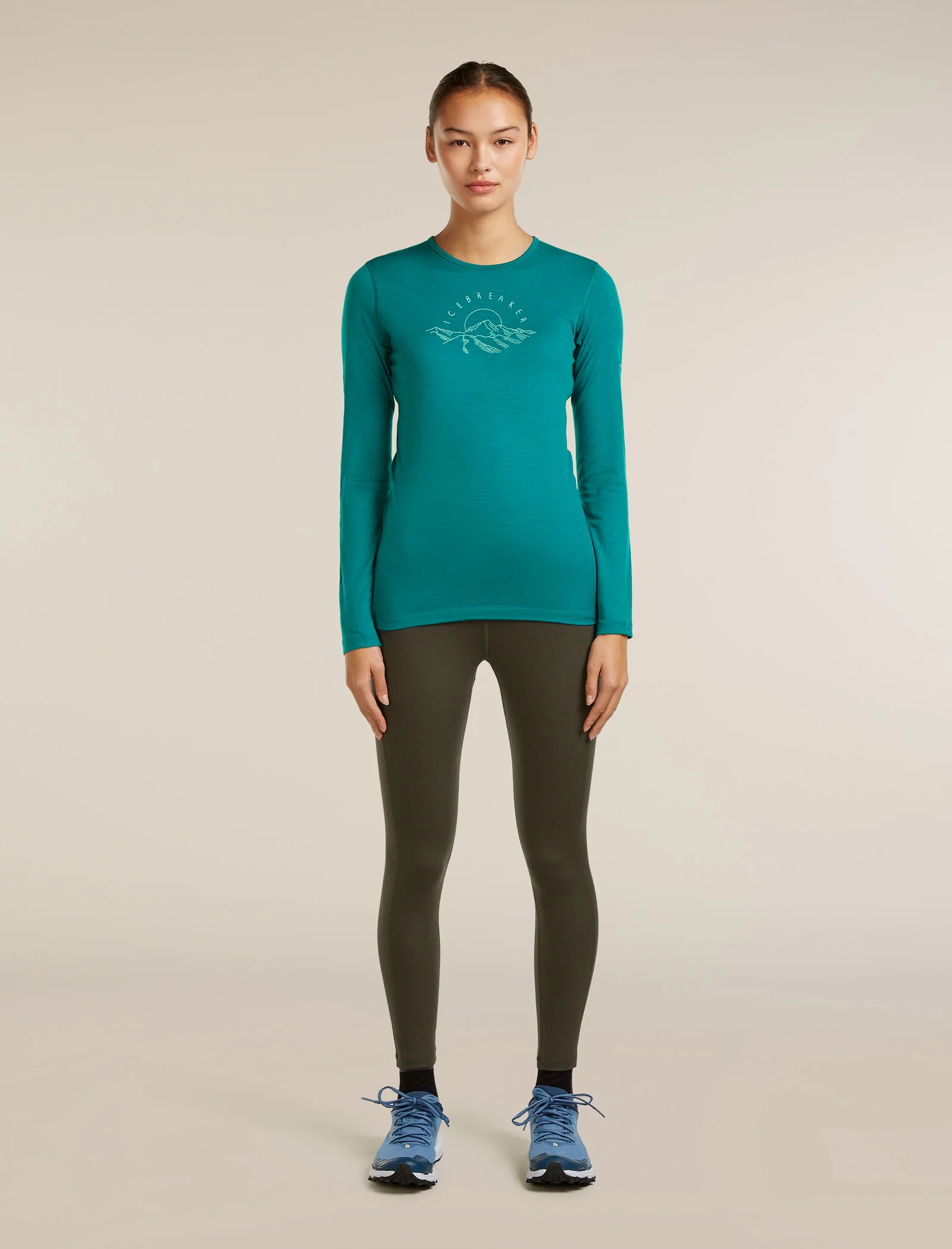 Women’s Merino 200 Oasis Long Sleeve Crewe Sunrise Summit - Image 3