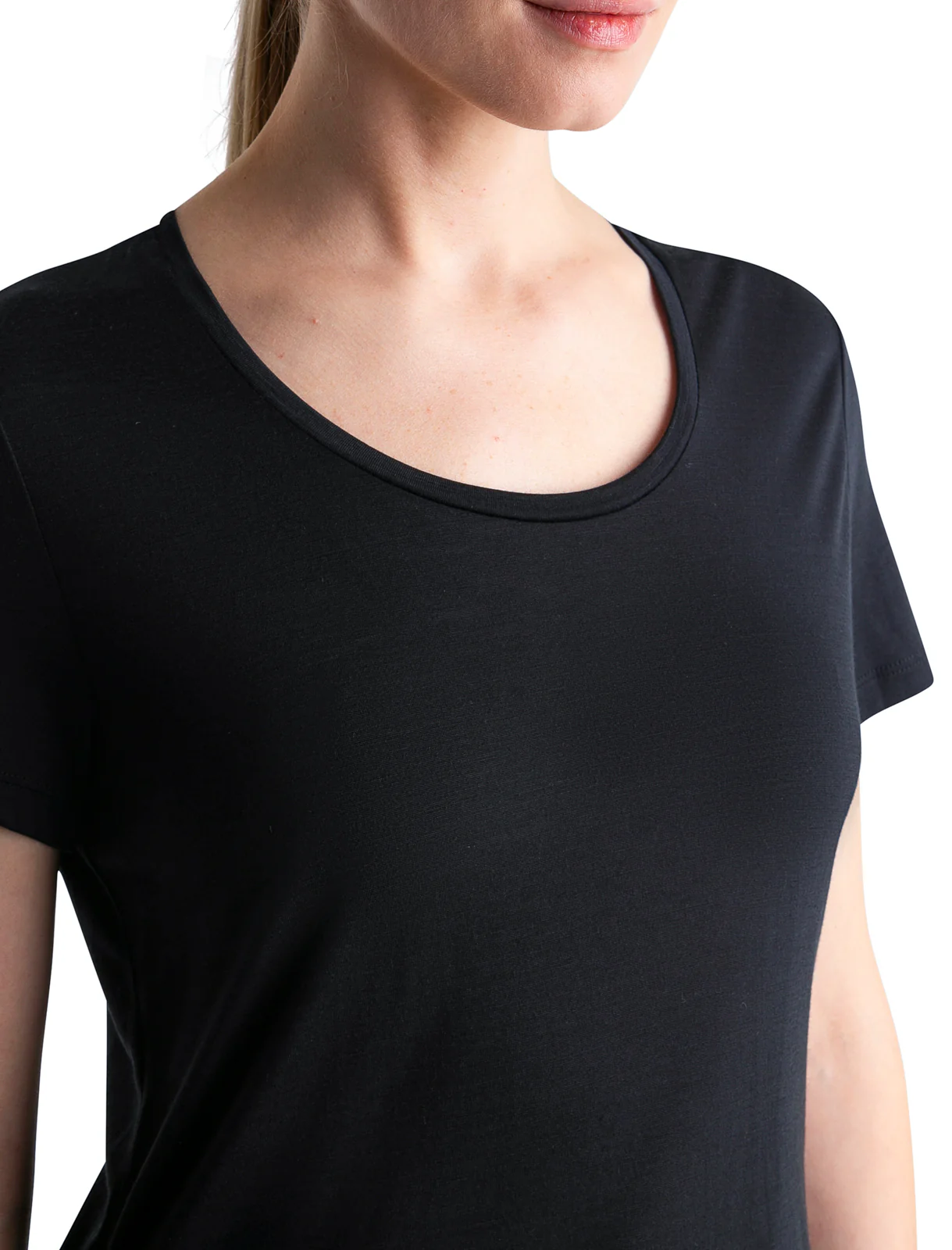 Women’s Merino Blend 125 Cool-Lite™ Sphere Short Sleeve Scoop T-Shirt - Image 6
