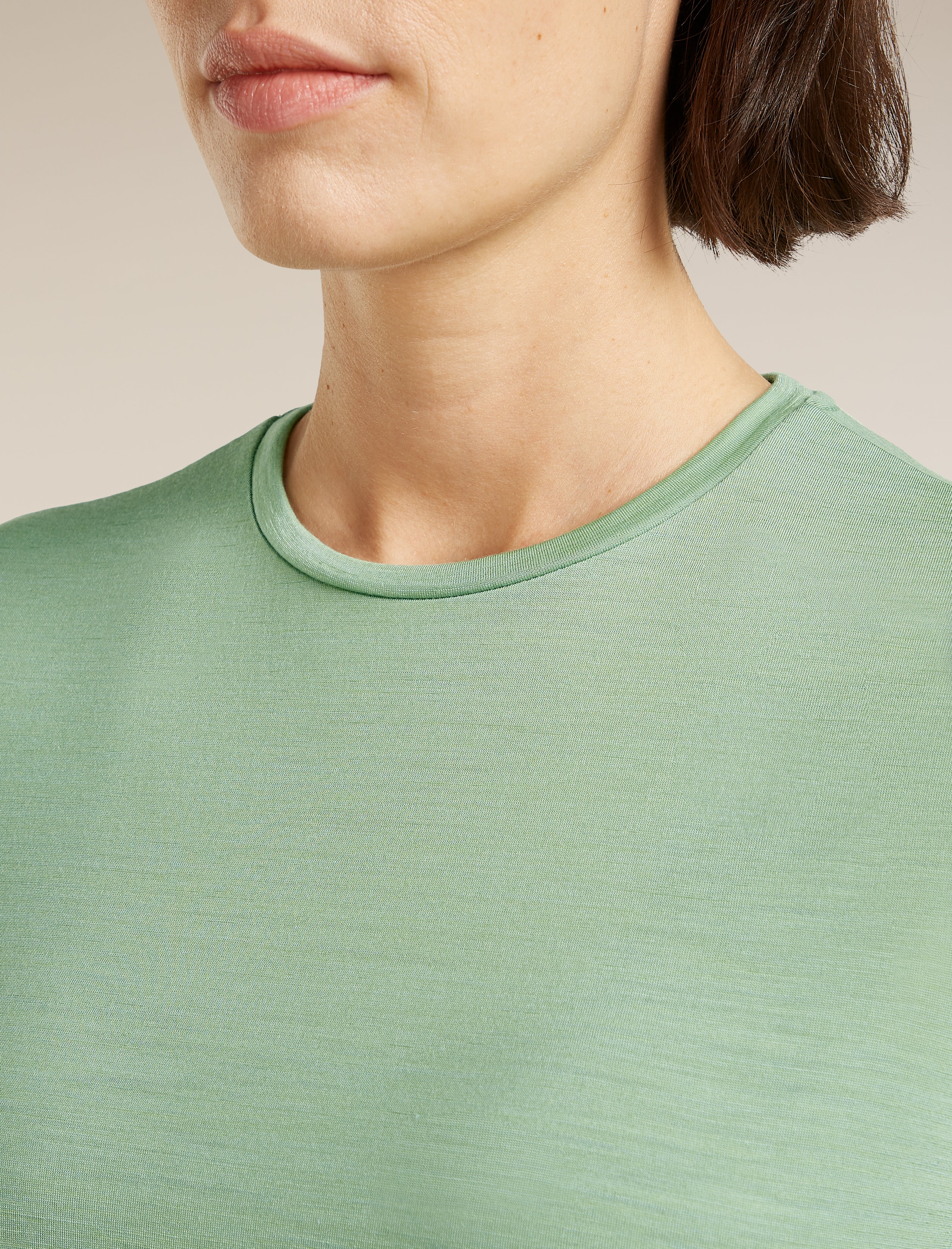 Women’s Merino Blend 125 Cool-Lite™ Sphere Short Sleeve T-Shirt - Image 6