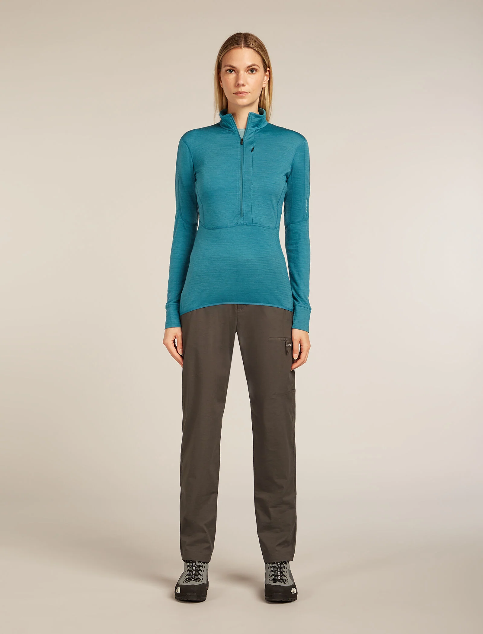 Women’s Merino Blend 200 Realfleece™ Descender Long Sleeve Half Zip Top - Image 3