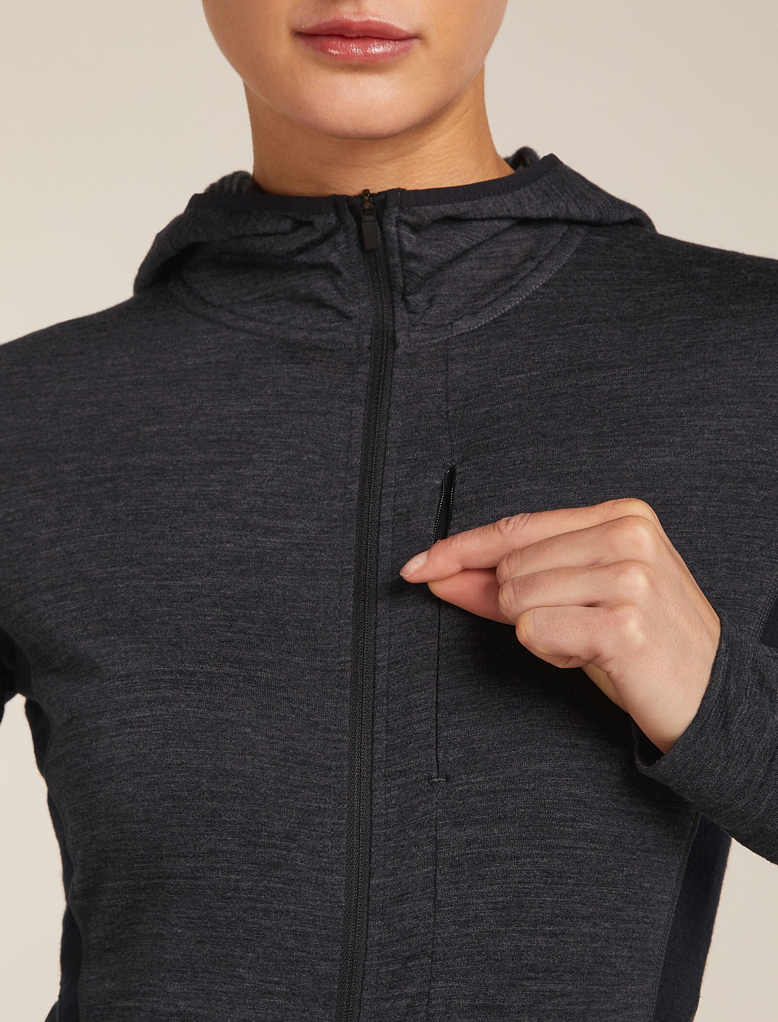 Women’s Merino Blend 200 Realfleece™ Descender Long Sleeve Zip Hoodie - Image 9