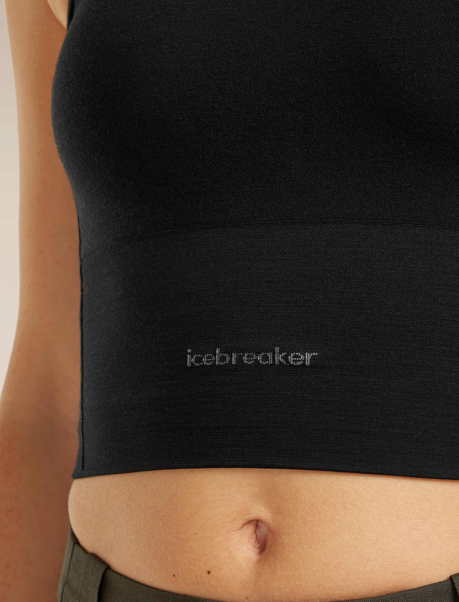 Women’s Merino Blend 260 Seamless Rib Strappy Tank - Image 6