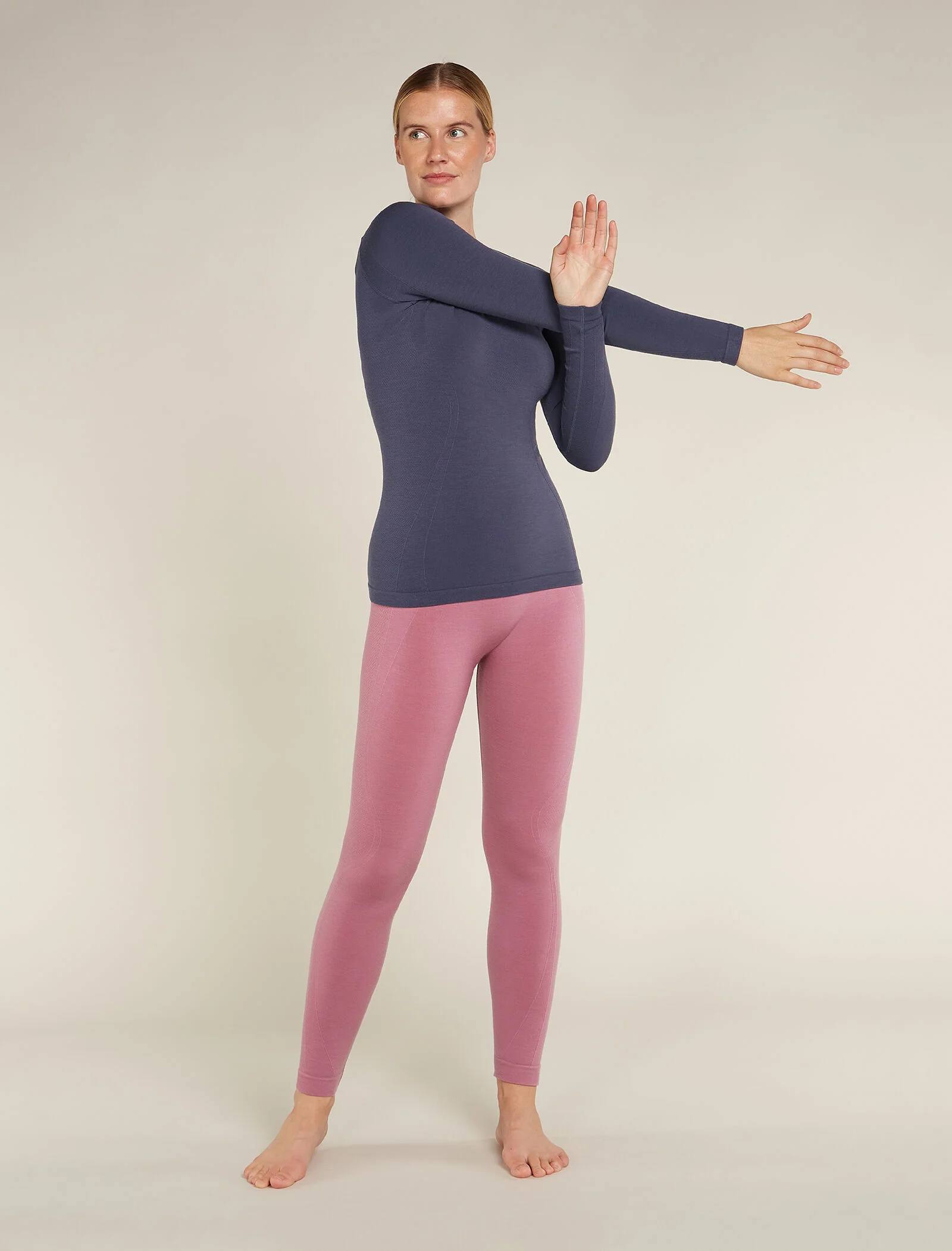 Women’s Merino Blend 260 ZoneKnit™ Seamless Long Sleeve Crew Thermal Top - Image 3