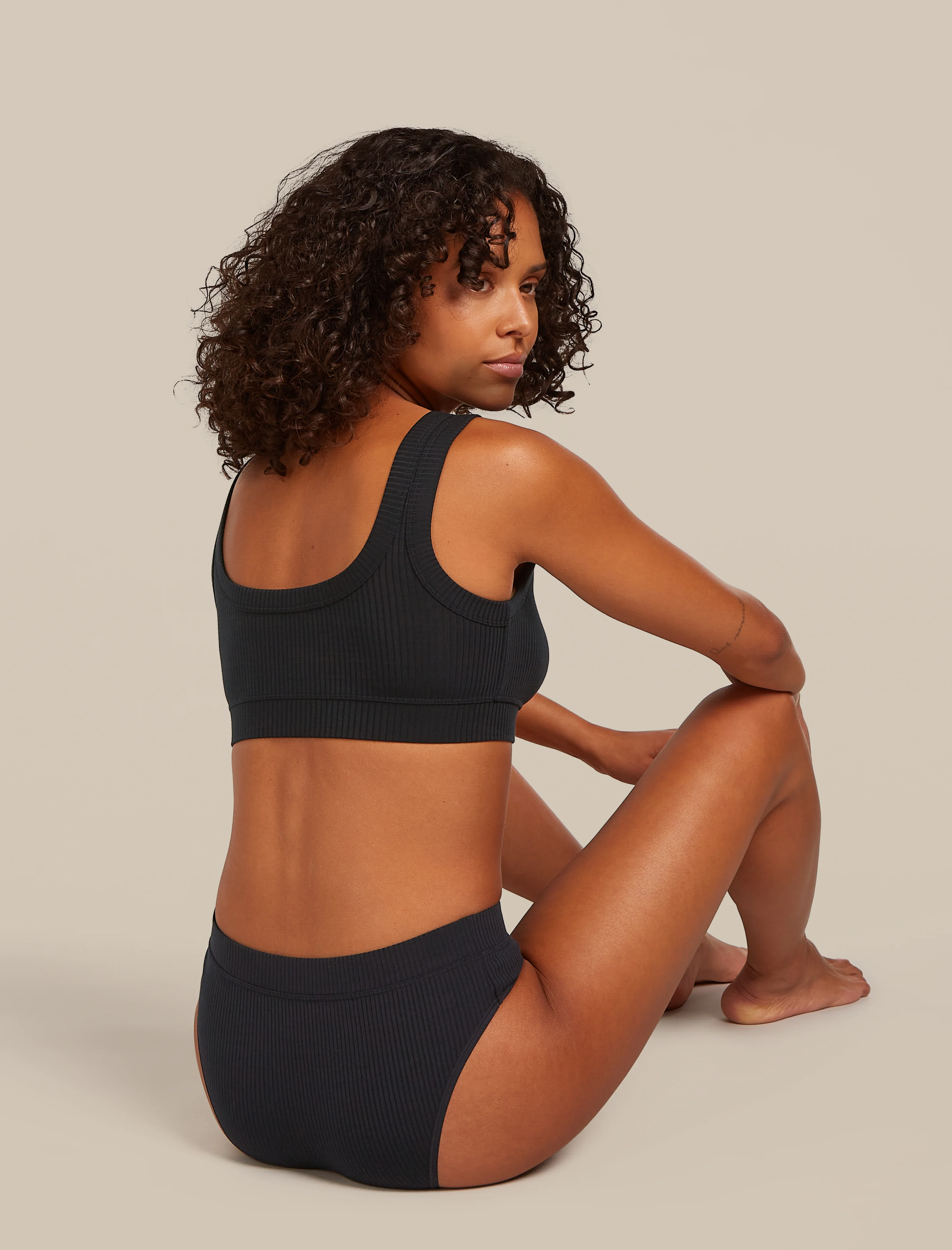 Women’s Merino Blend Rib Lotus Bra - Image 6