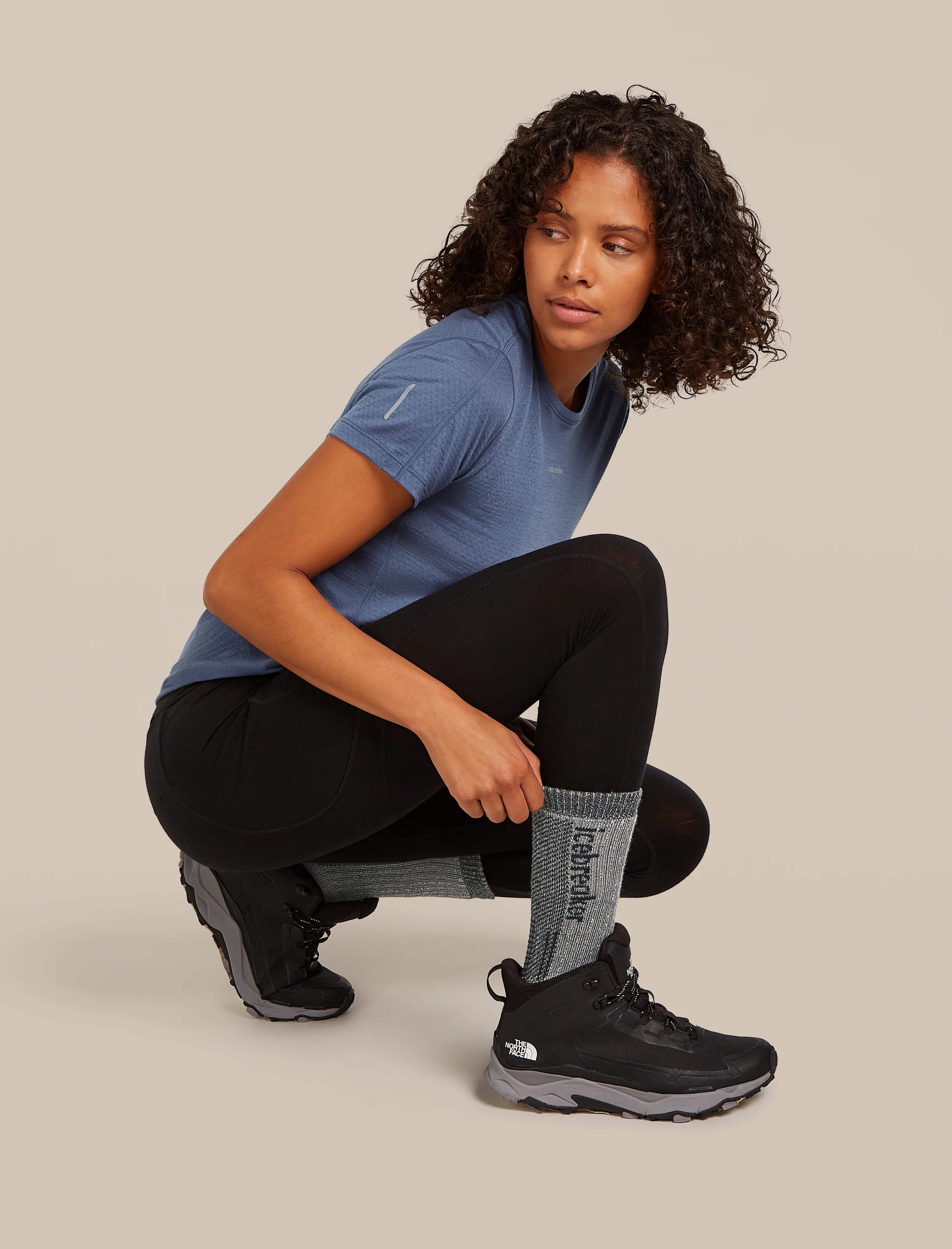 Women’s Merino Hike+ Mountaineer Mid Calf Socks - Image 2