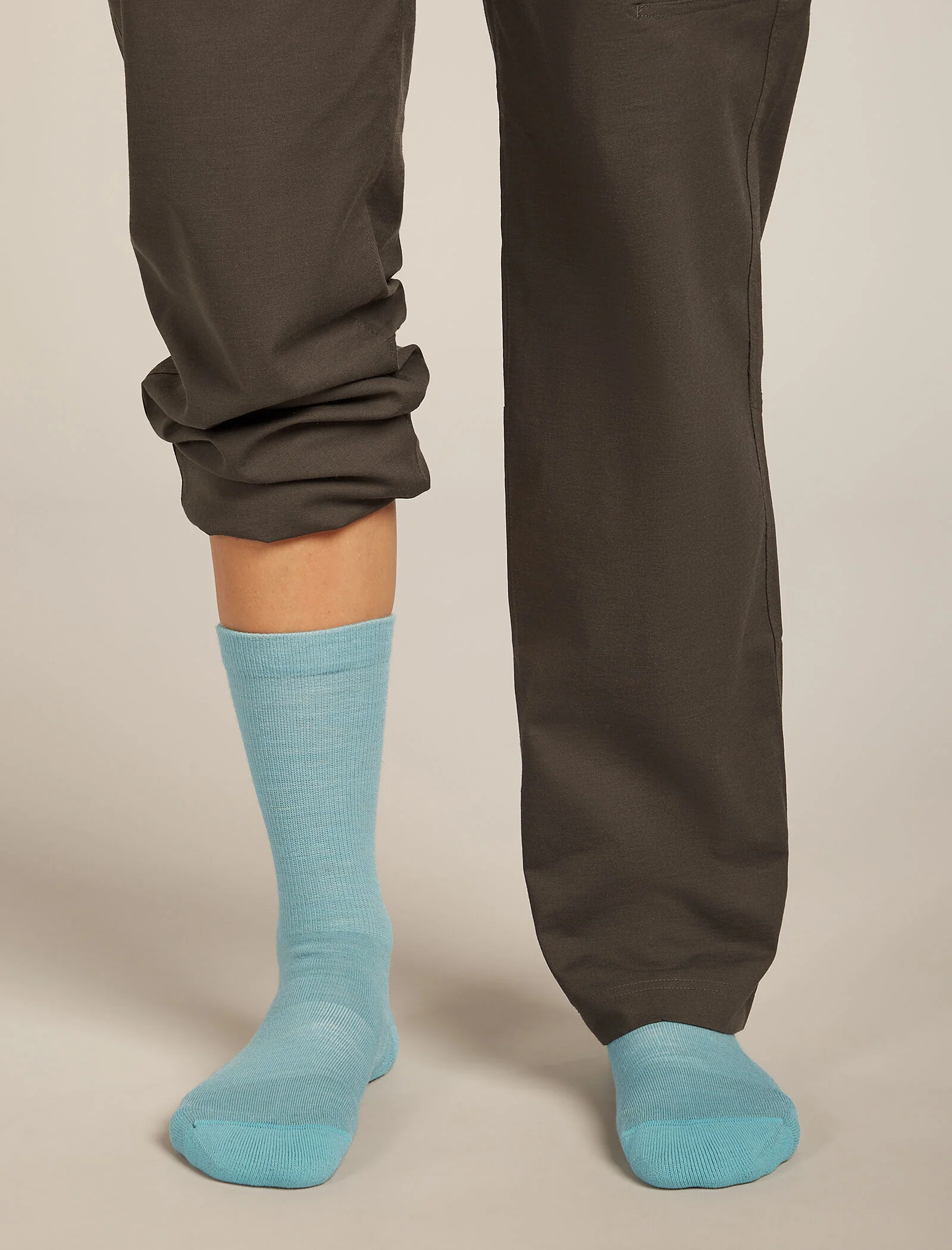 Women’s Merino Lifestyle Light Crew Socks - Image 3