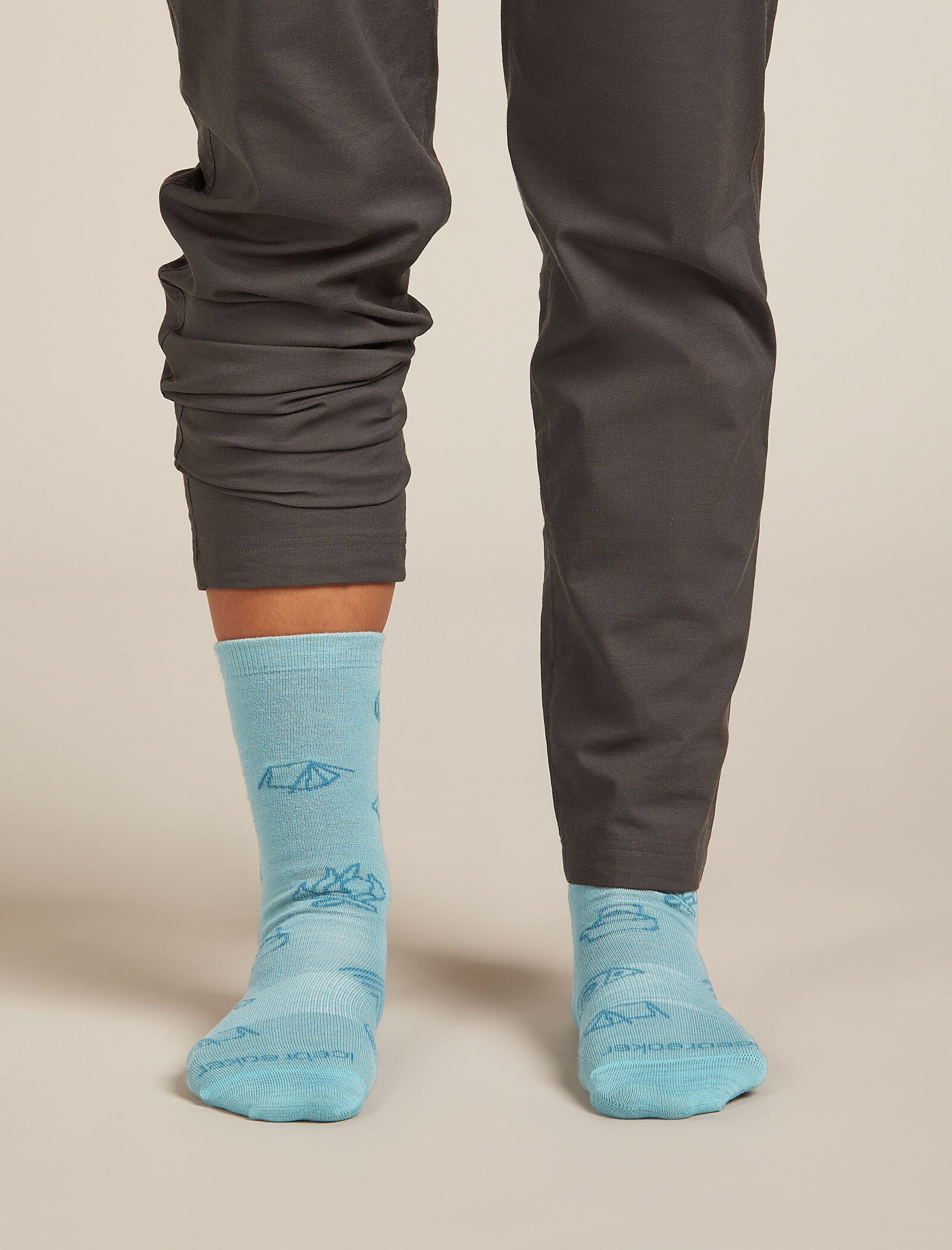 Women’s Merino Lifestyle Ultralight Crew Socks Camp Essential - Image 3