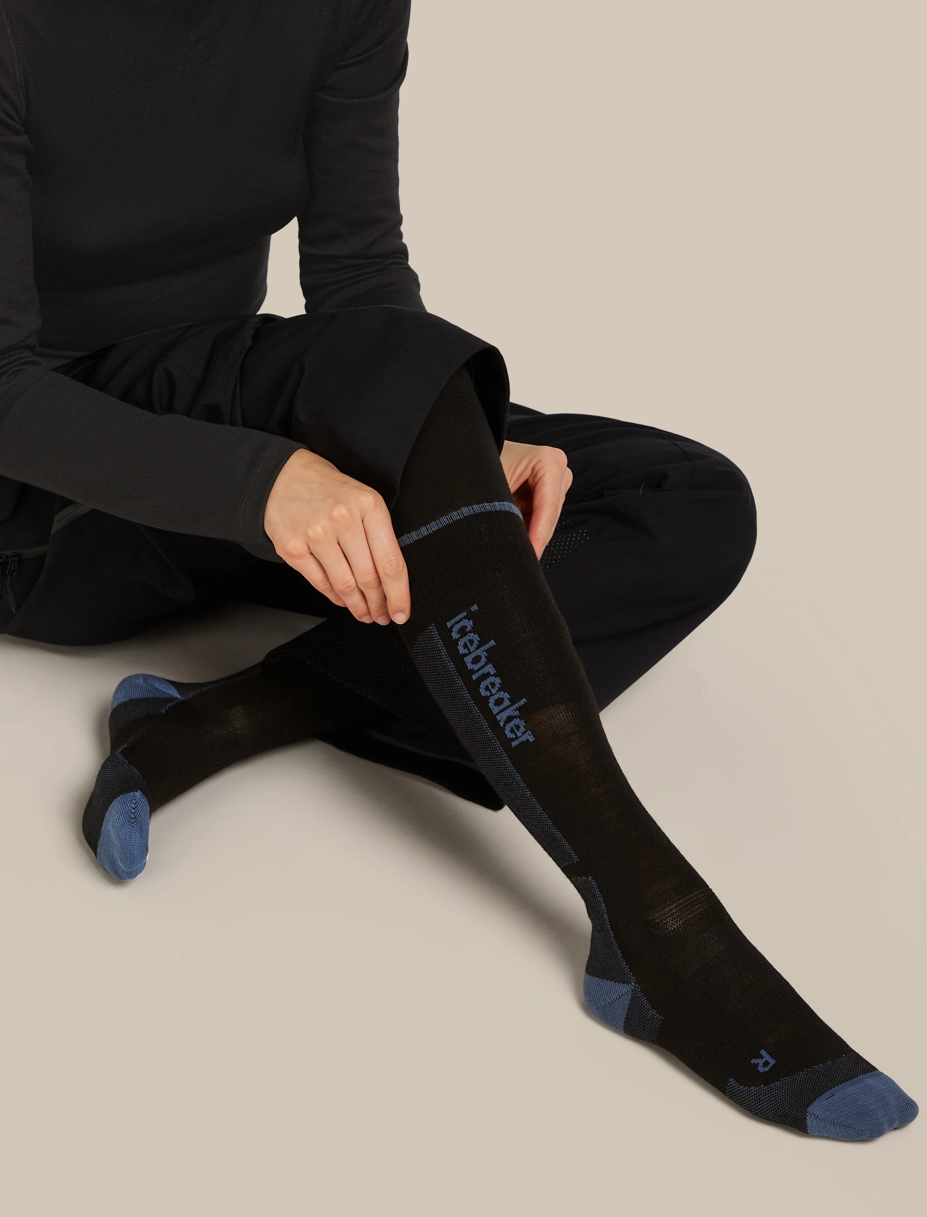 Women’s Merino Ski+ Ultralight Over The Calf Socks - Image 2